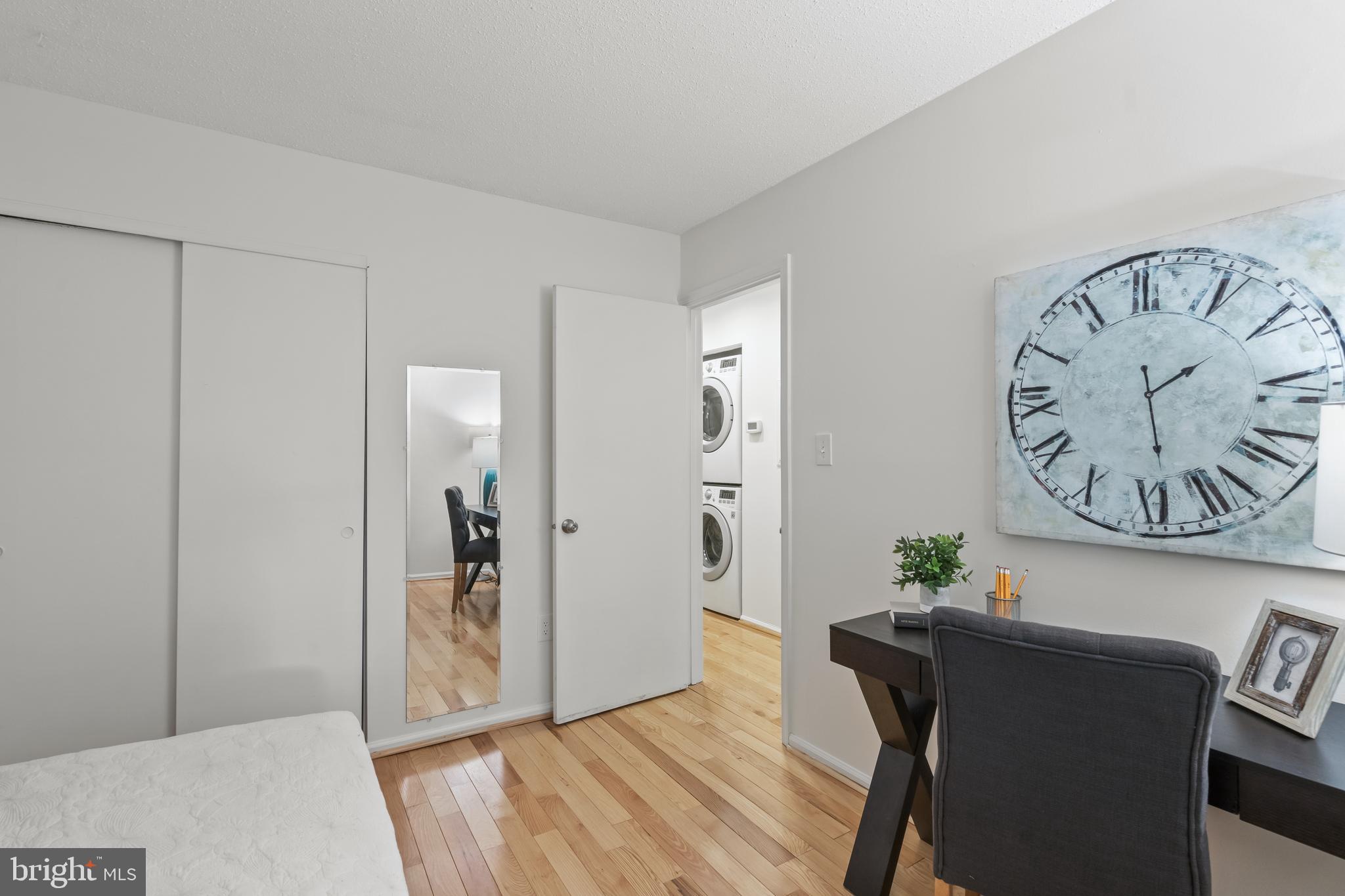 THE COVE - Residential