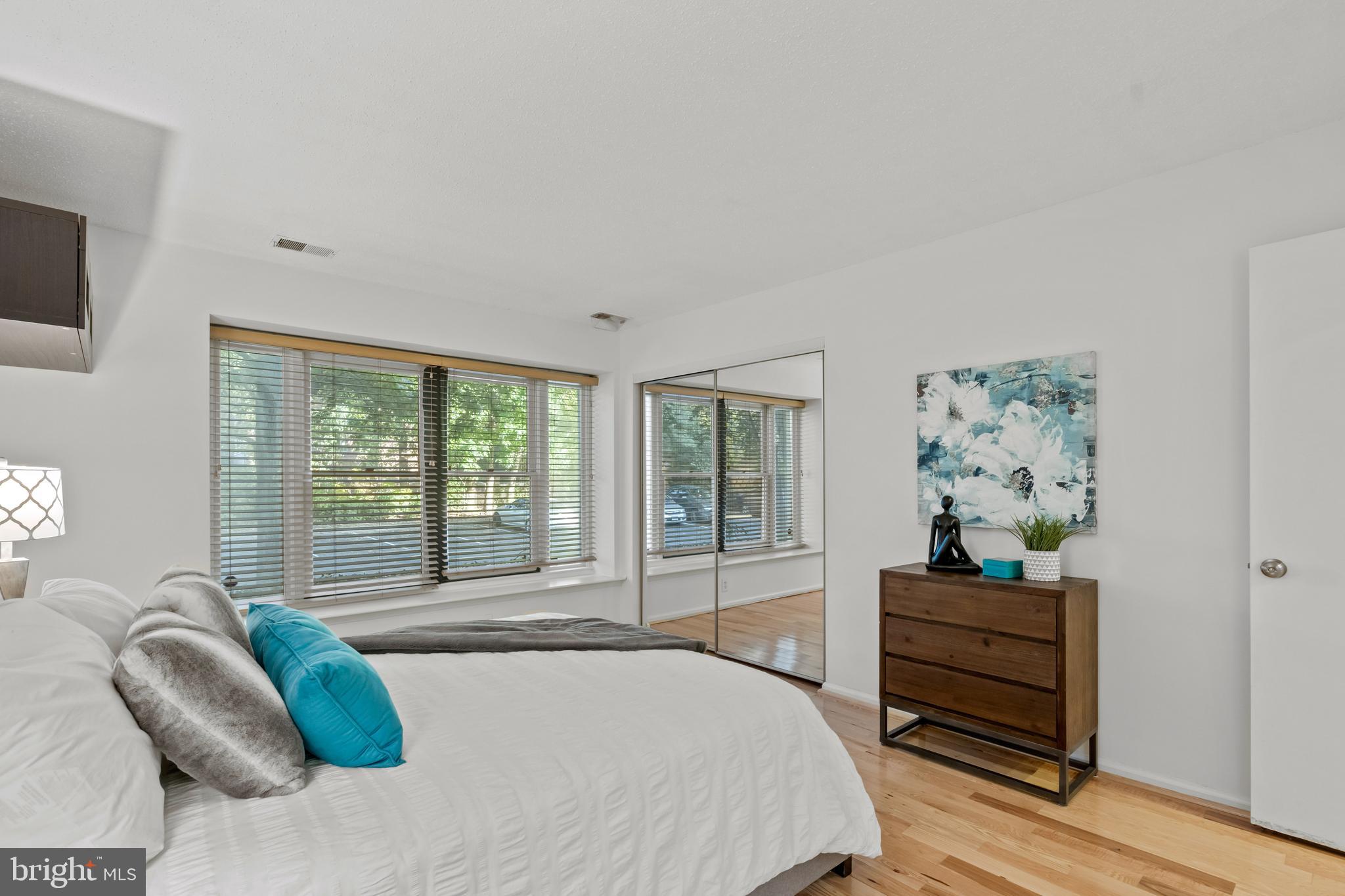 THE COVE - Residential