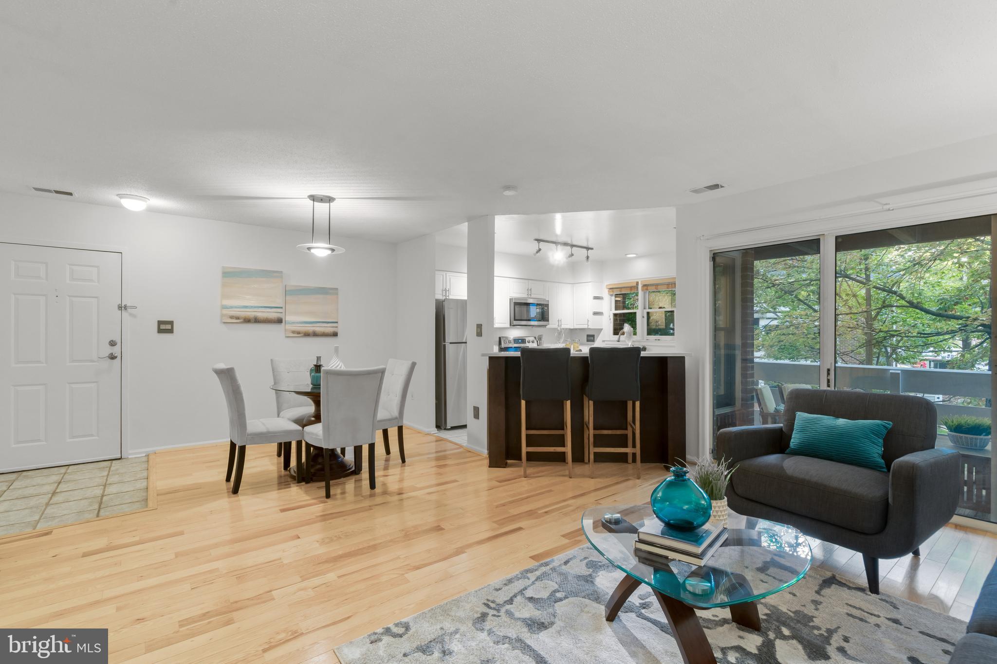 THE COVE - Residential