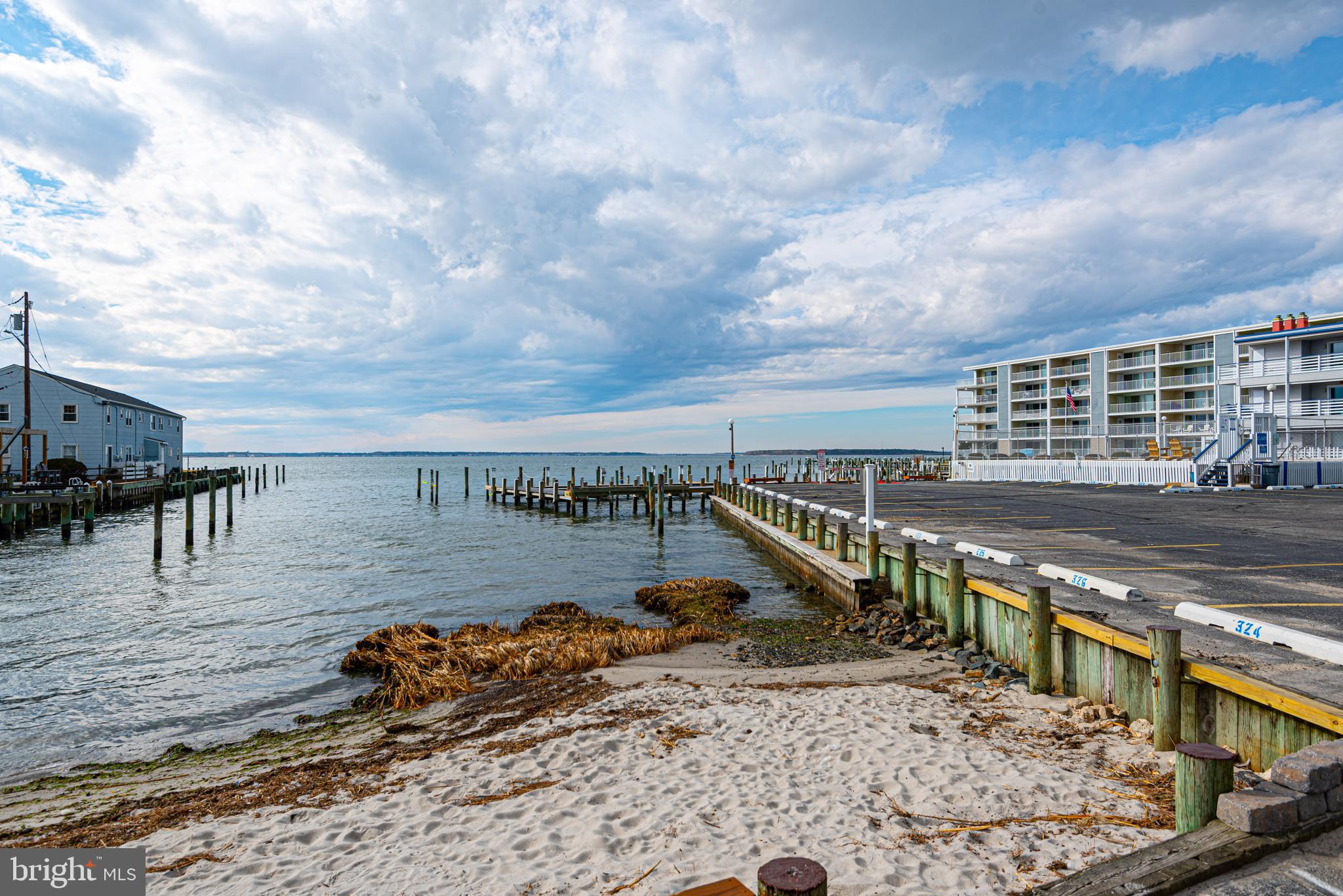 3701 COASTAL HIGHWAY 228G3