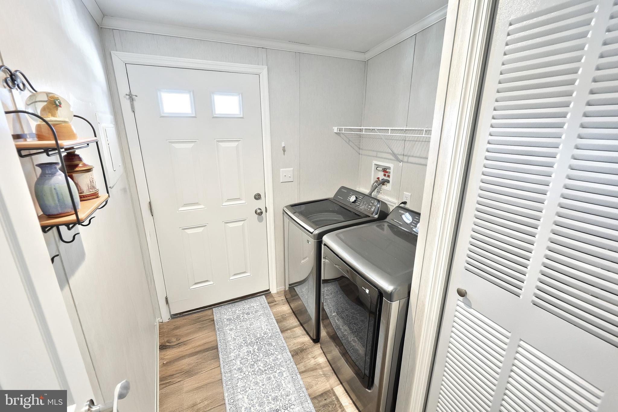 CRESTVIEW ACRES MHP - Residential