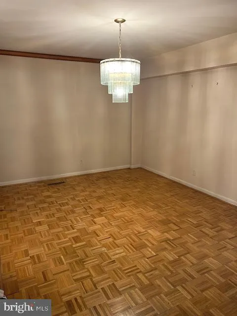 Baltimore, Maryland 21210, United States, 3 Bedrooms Bedrooms, ,4 BathroomsBathrooms,Residential,Contingent,50124