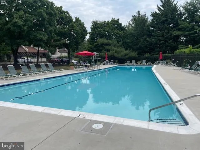 Baltimore, Maryland 21210, United States, 3 Bedrooms Bedrooms, ,4 BathroomsBathrooms,Residential,Contingent,50124