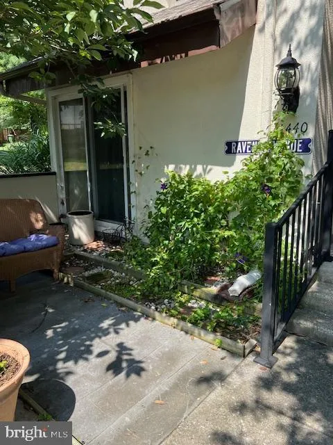 Baltimore, Maryland 21210, United States, 3 Bedrooms Bedrooms, ,4 BathroomsBathrooms,Residential,Contingent,50124