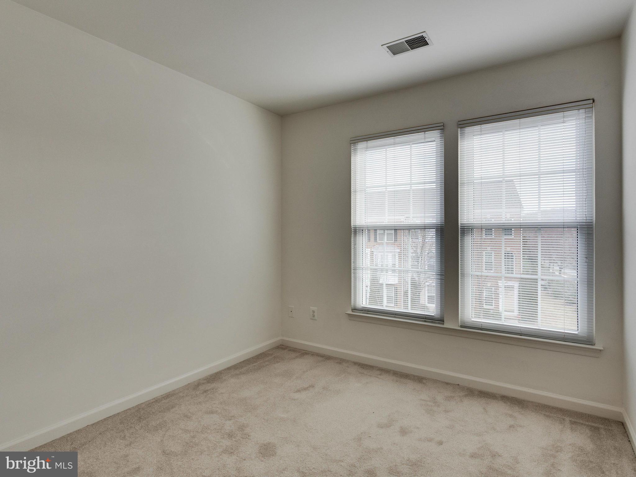 SUMMERS GROVE - Residential