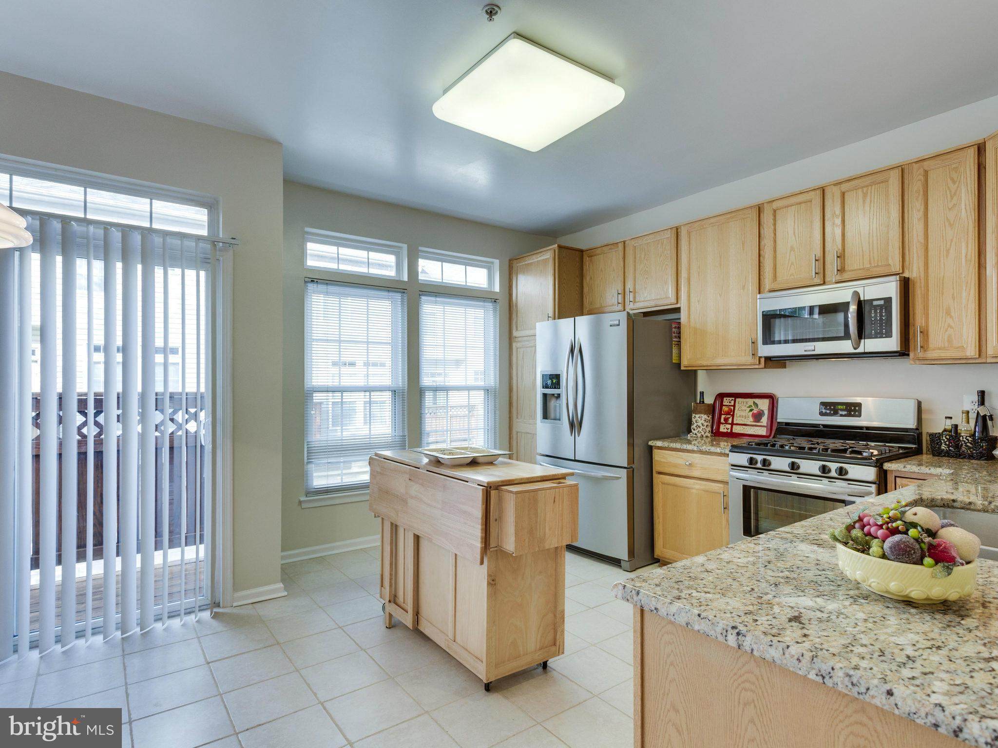 SUMMERS GROVE - Residential