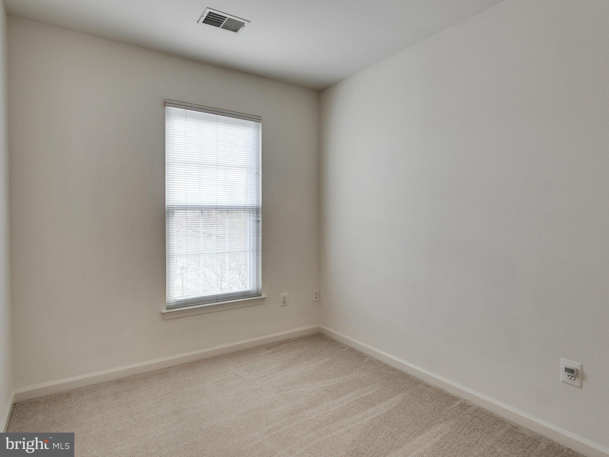 SUMMERS GROVE - Residential