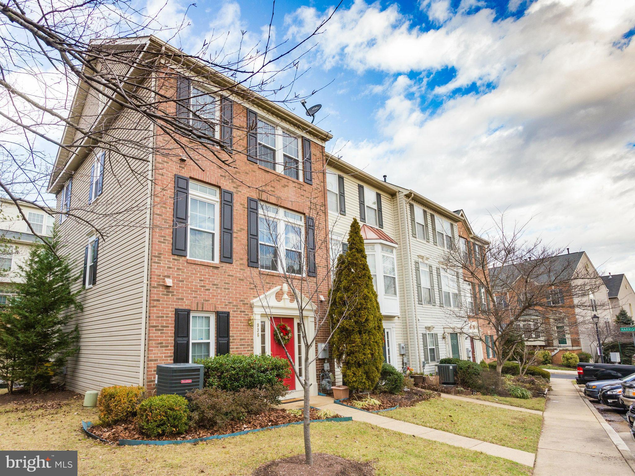 SUMMERS GROVE - Residential