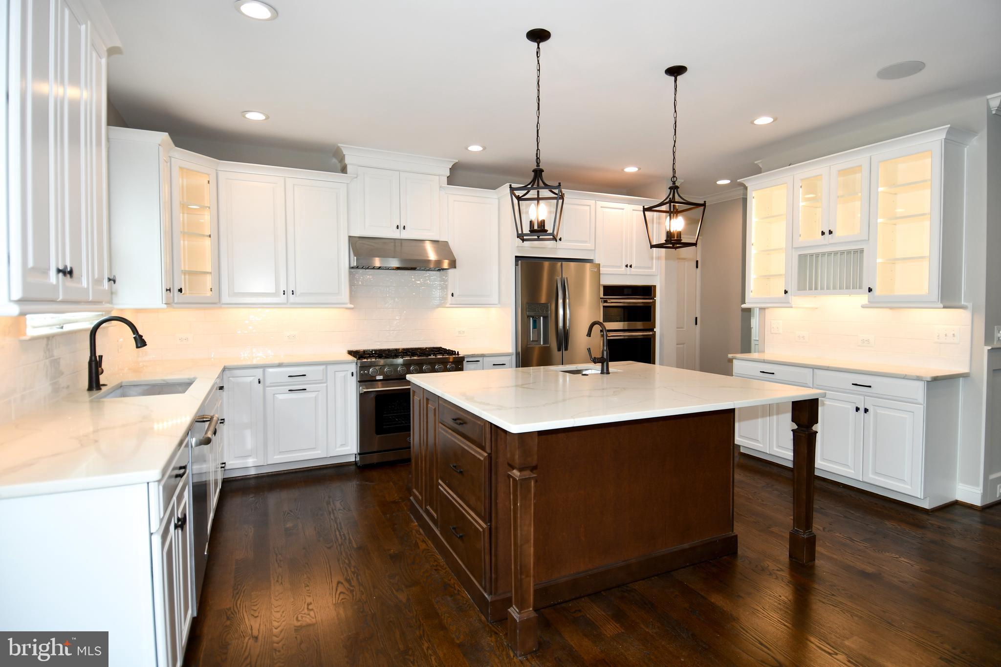 ABINGDON COURT - Residential Lease