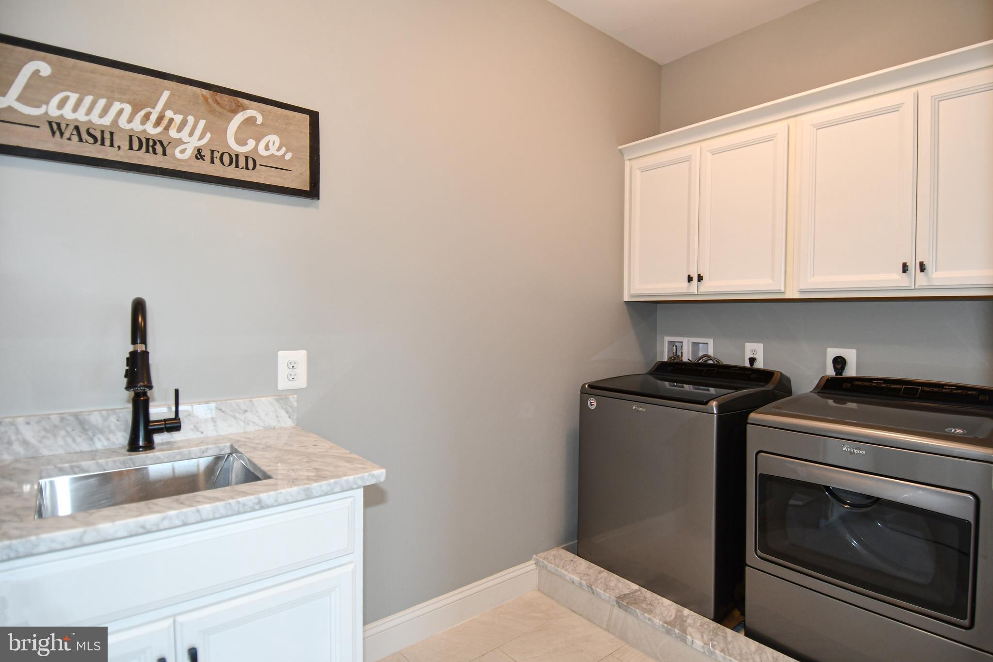 ABINGDON COURT - Residential Lease