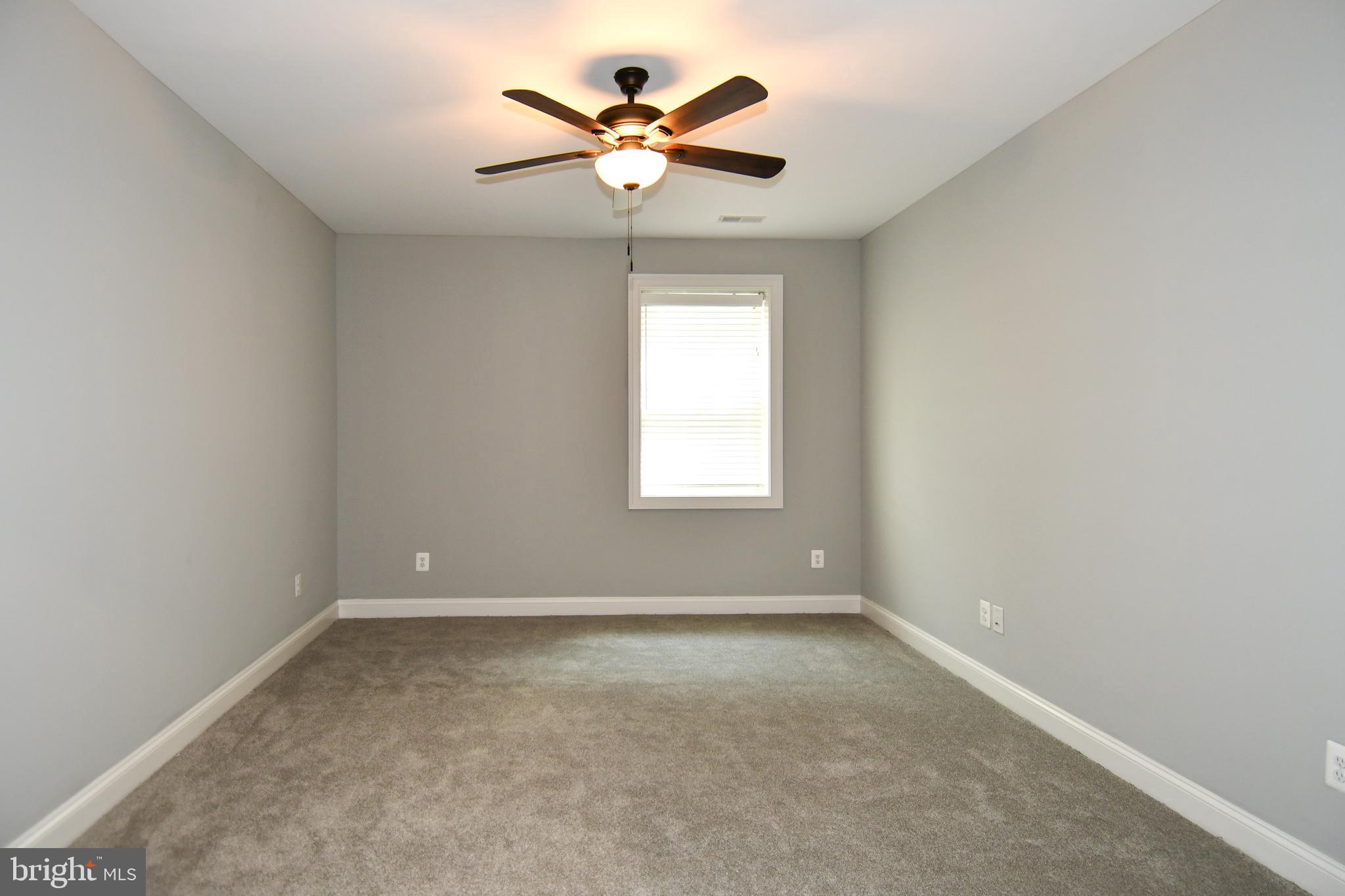 ABINGDON COURT - Residential Lease