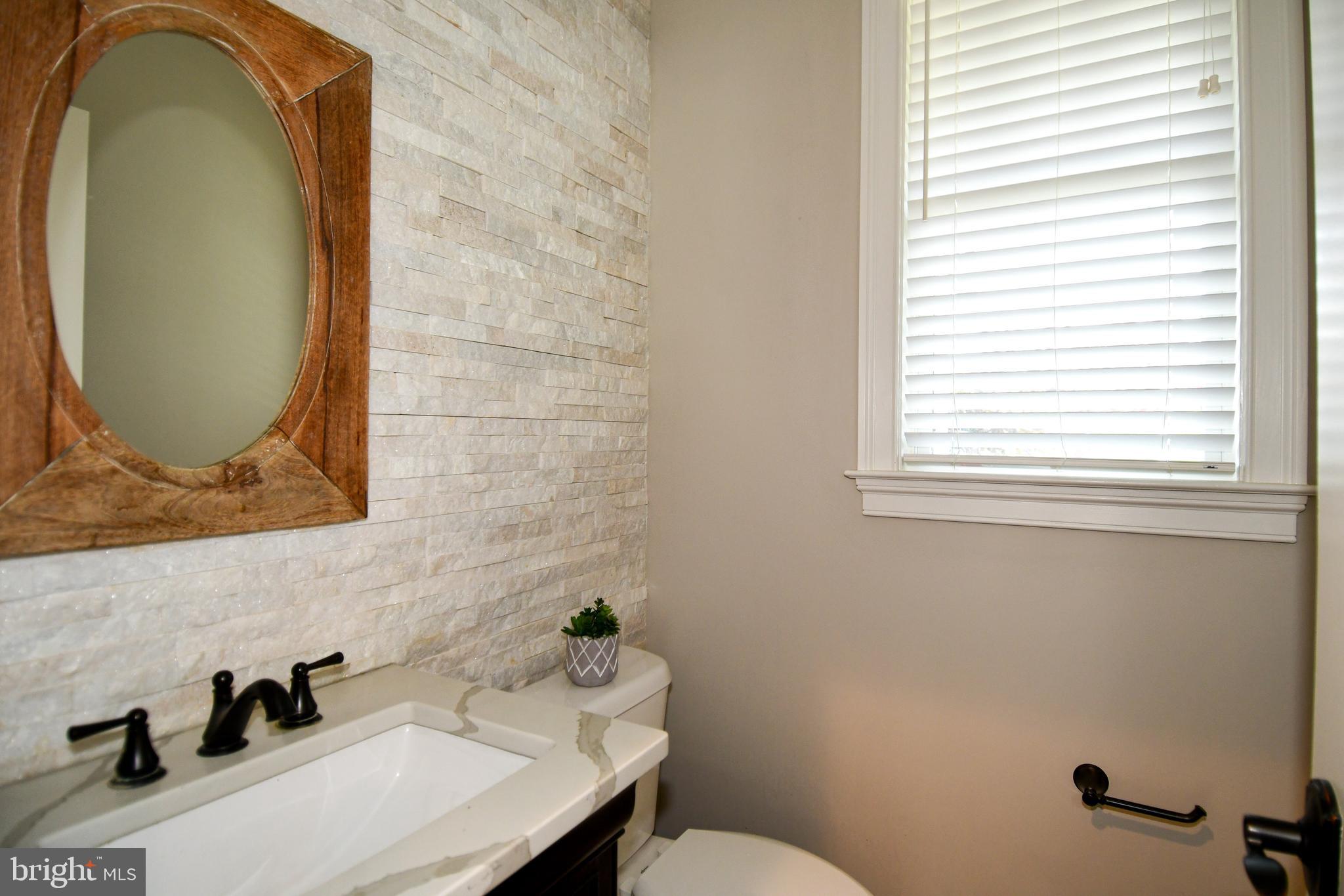 ABINGDON COURT - Residential Lease