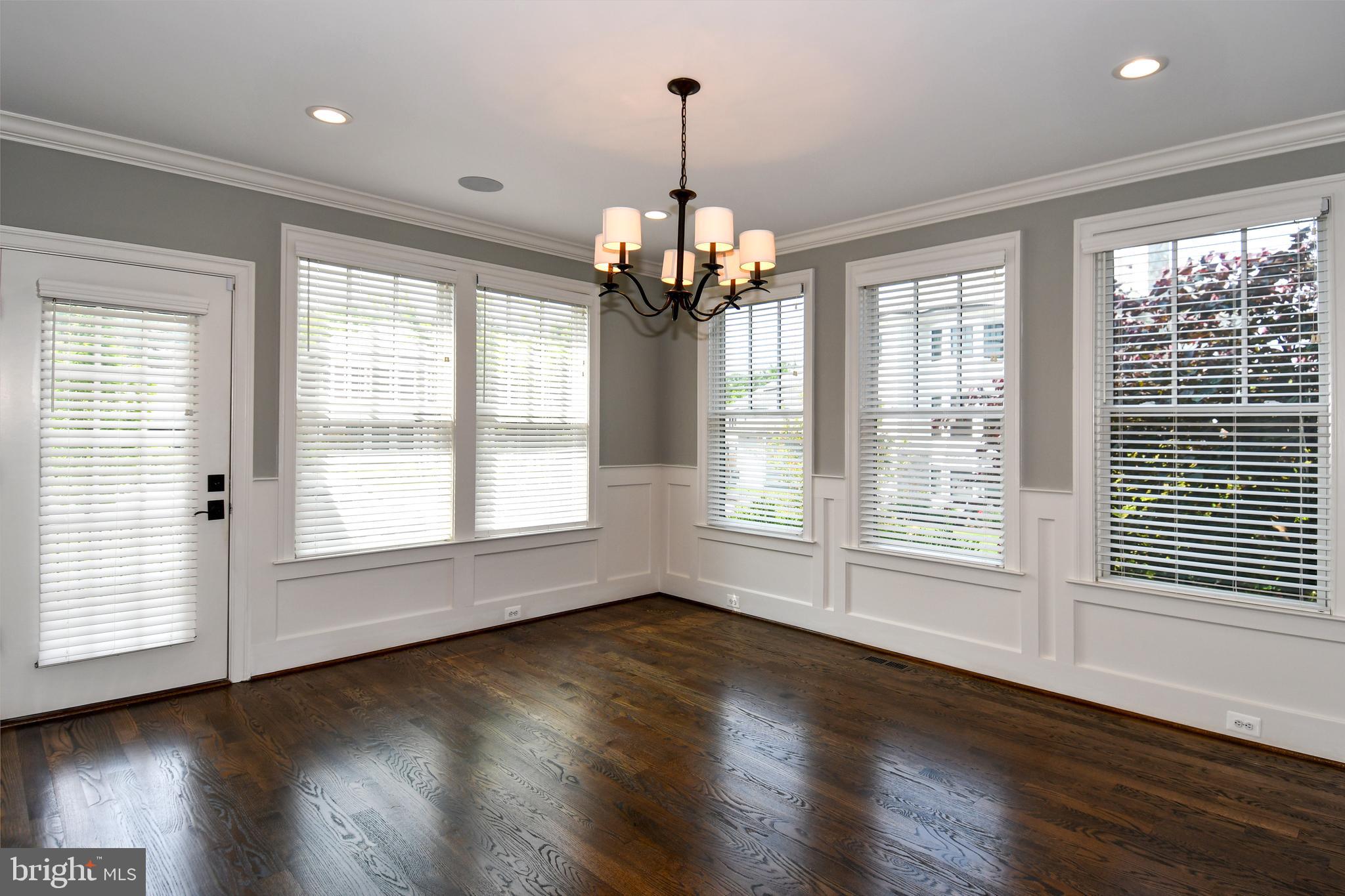 ABINGDON COURT - Residential Lease