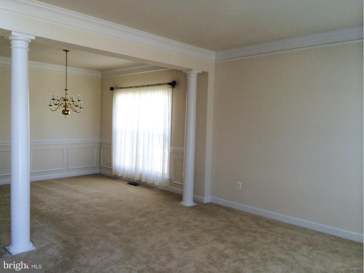 MONTICELLO - Residential Lease