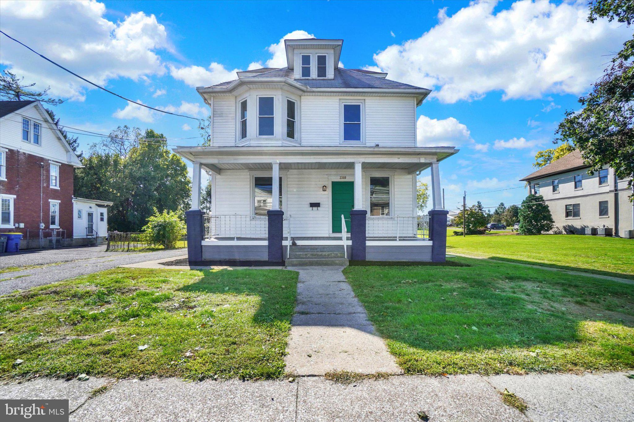 3309 MARKET STREET