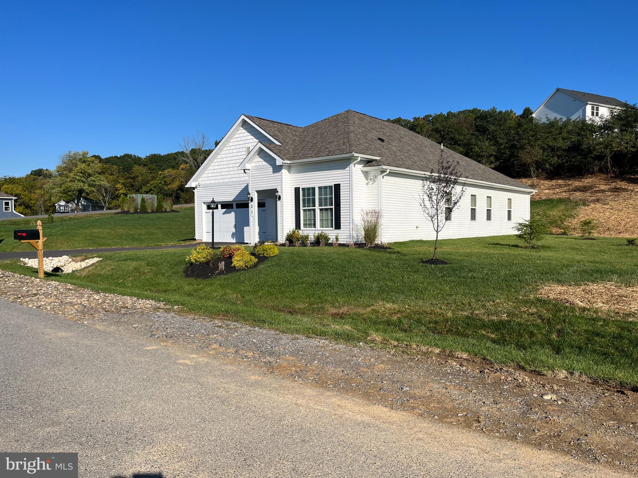 BROOKFIELD ON THE POTOMAC - Residential Lease