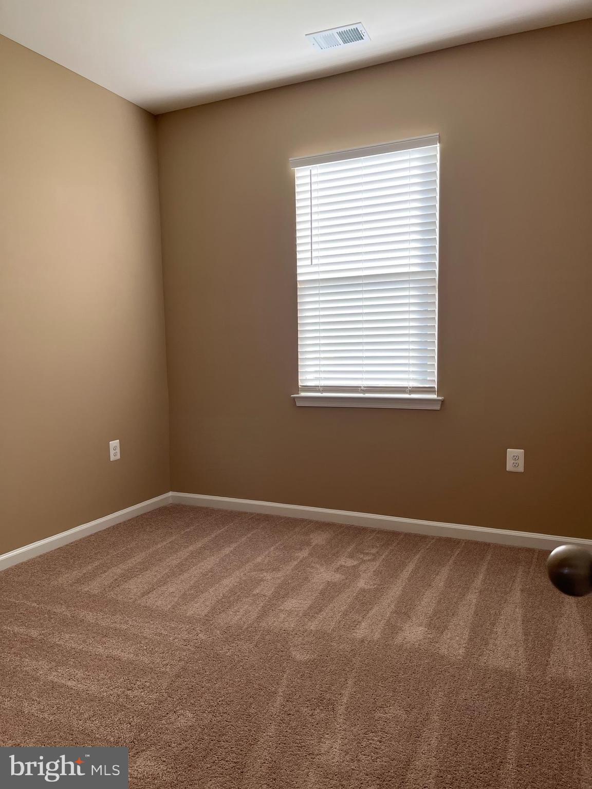 BROOKFIELD ON THE POTOMAC - Residential Lease