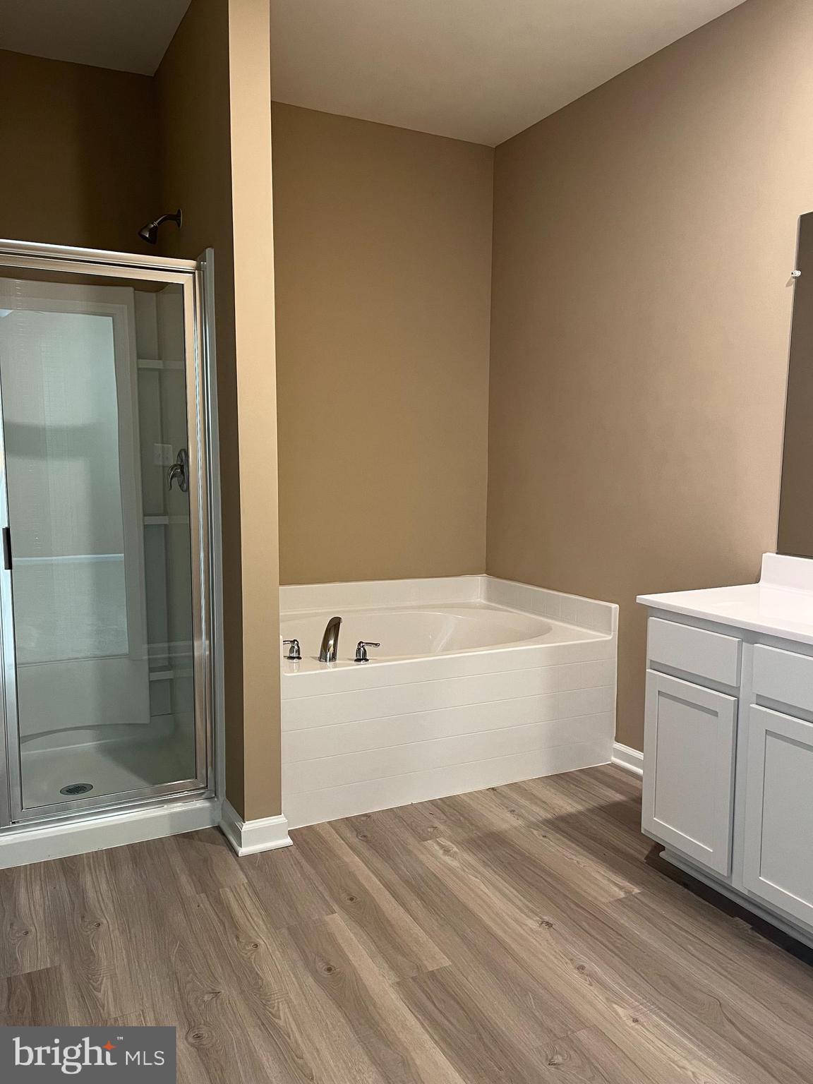 BROOKFIELD ON THE POTOMAC - Residential Lease