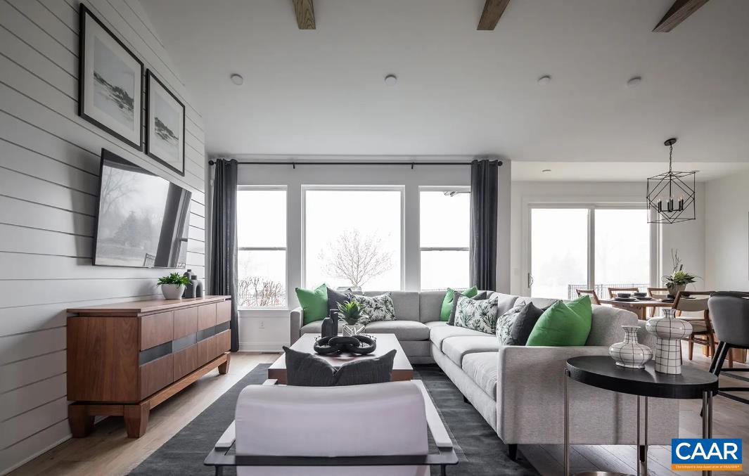 SILVER CREEK - Residential