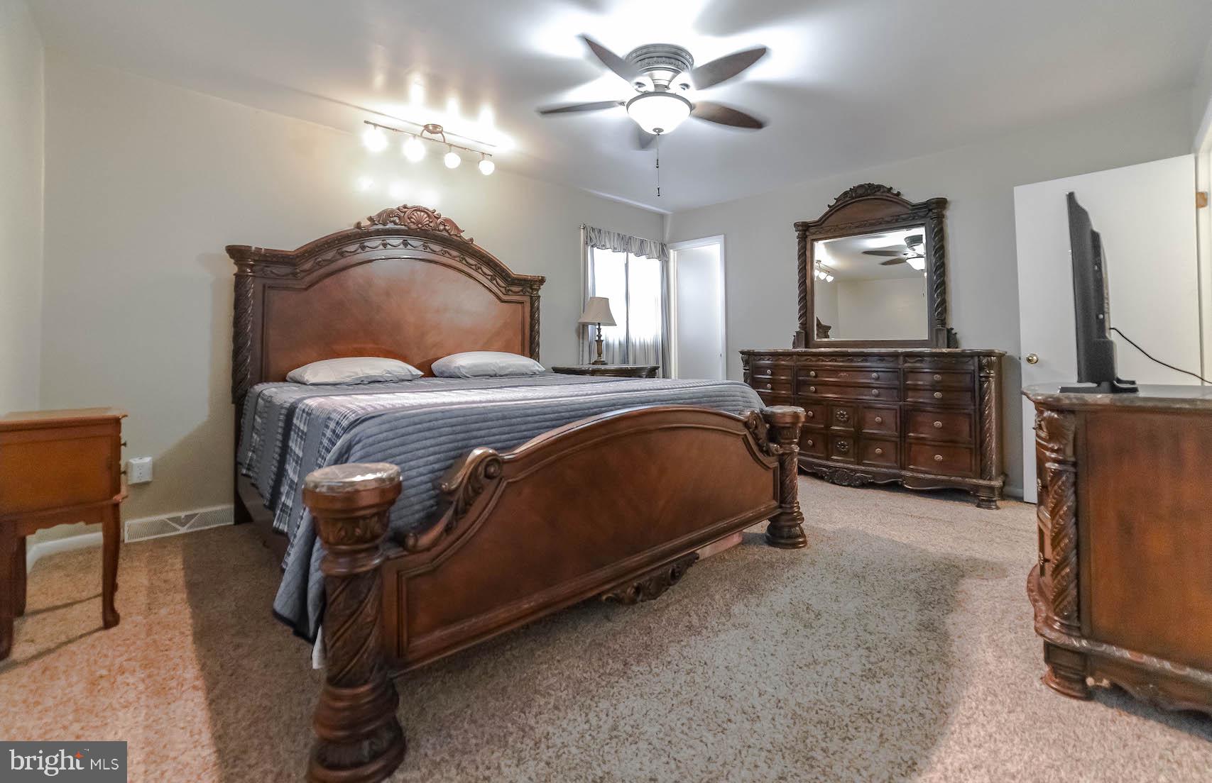 DEER RUN - Residential