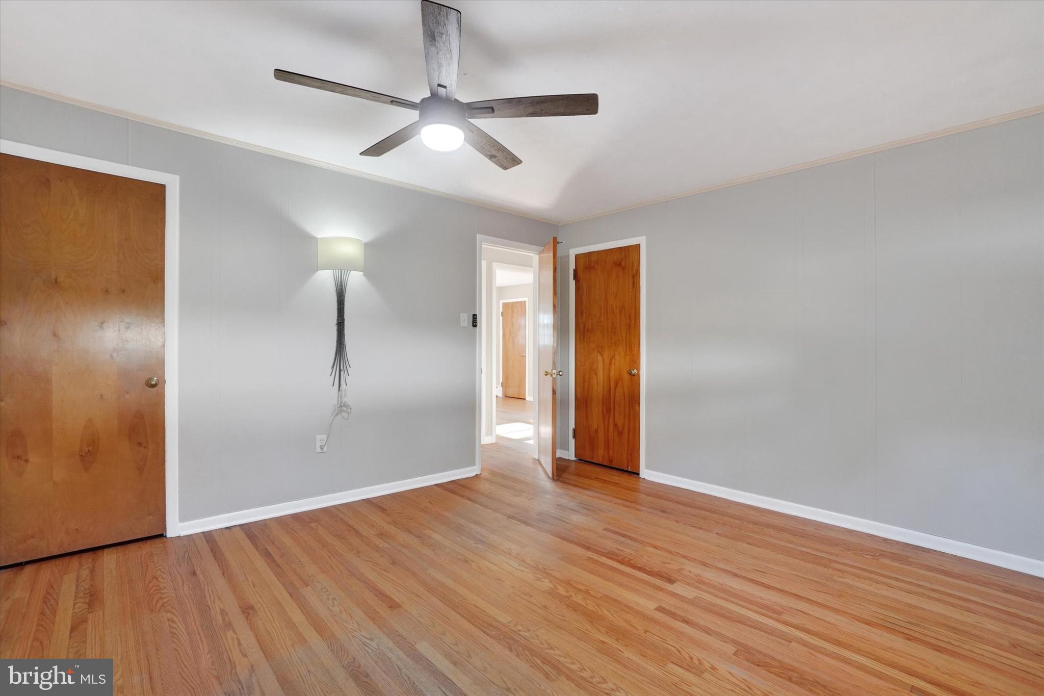 MIDLAND-HOLLYWOOD - Residential