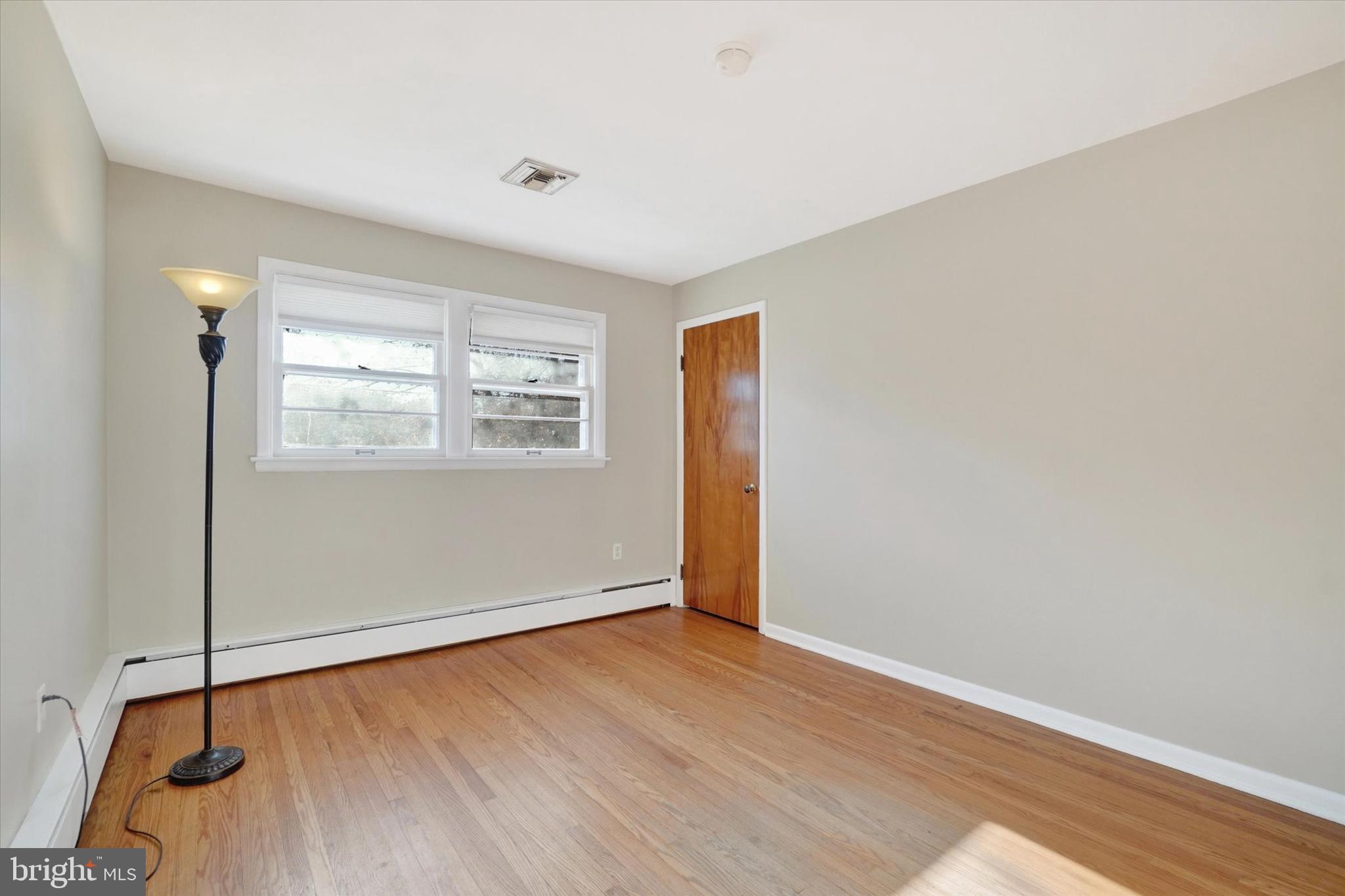 MIDLAND-HOLLYWOOD - Residential