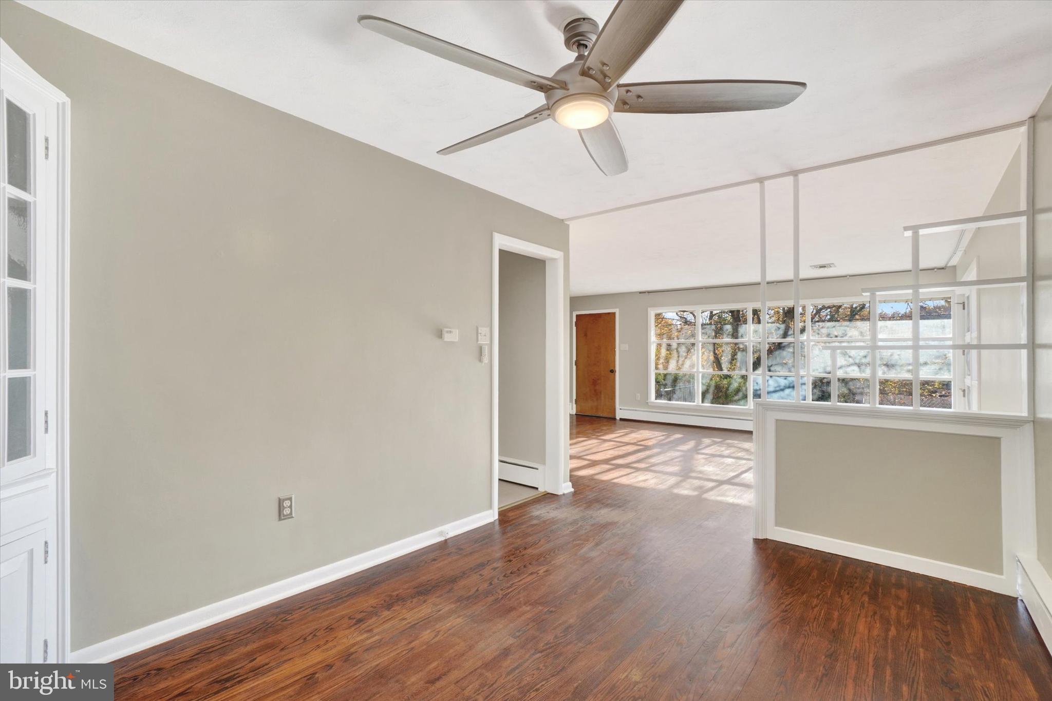 MIDLAND-HOLLYWOOD - Residential