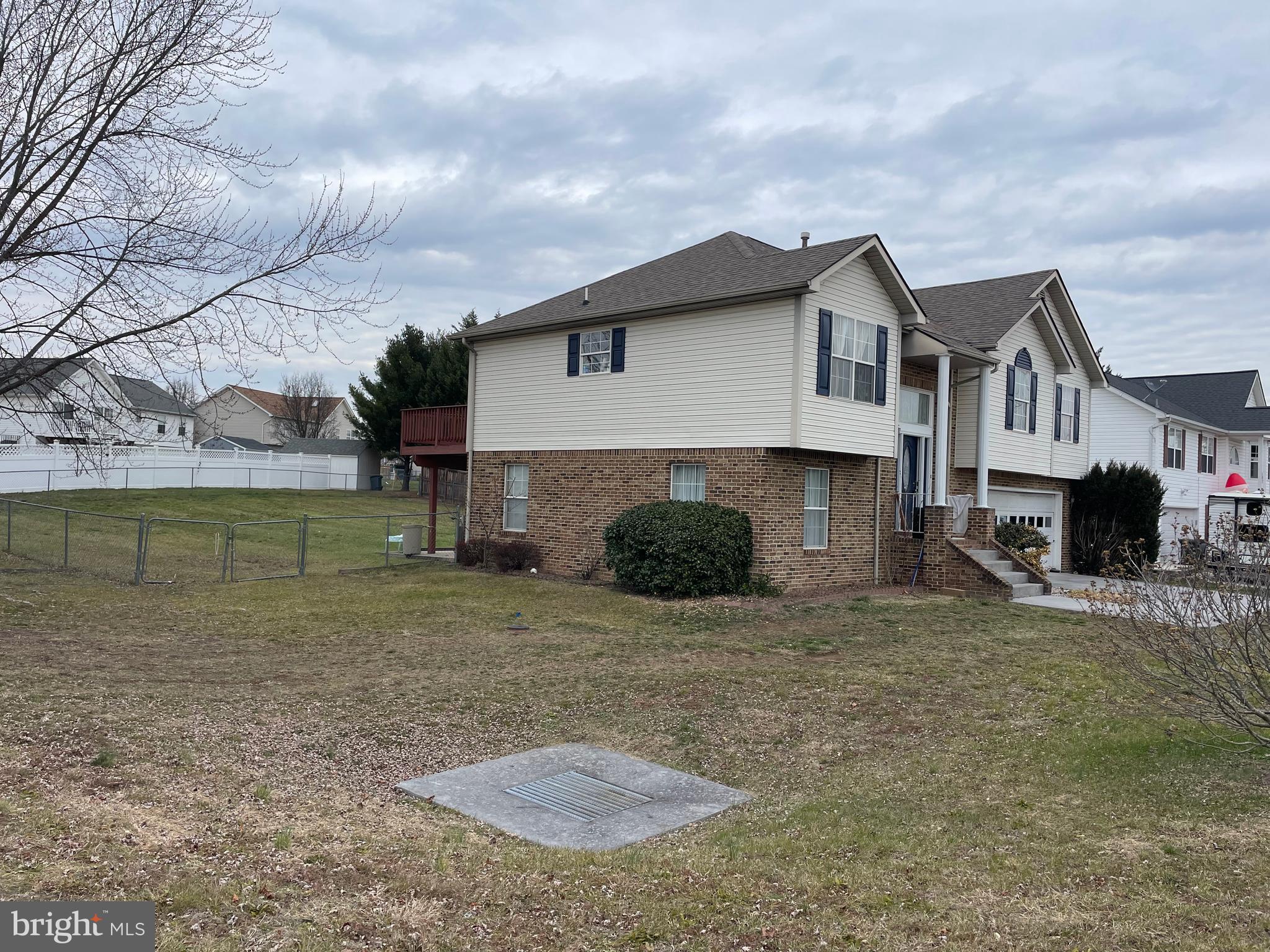 FREDERICKTOWNE ESTATES - Residential