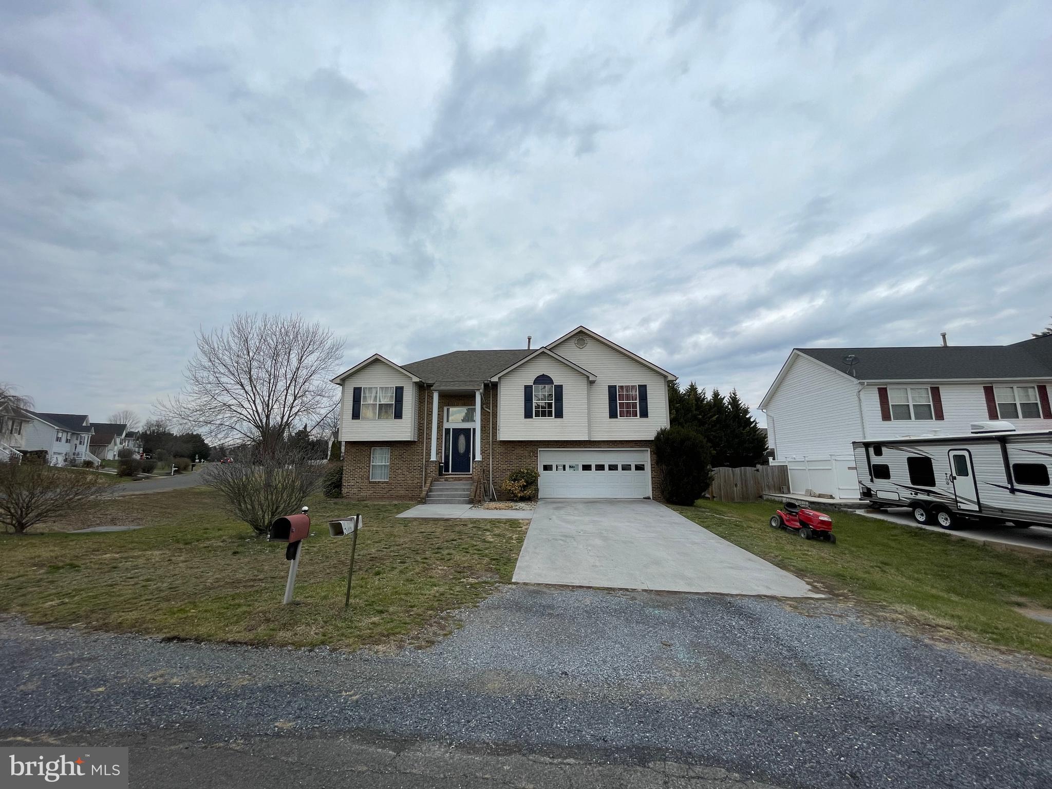 FREDERICKTOWNE ESTATES - Residential