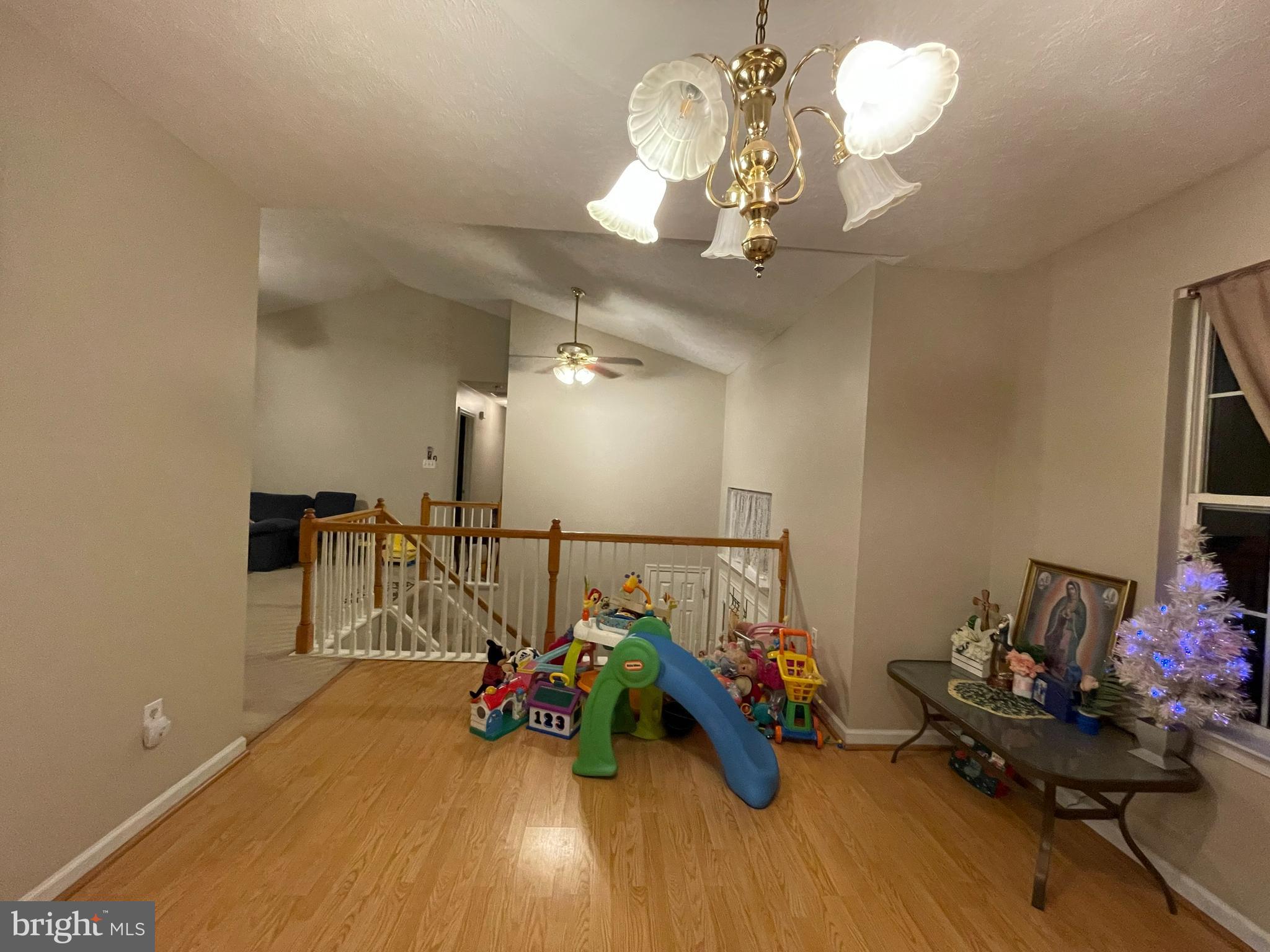 FREDERICKTOWNE ESTATES - Residential