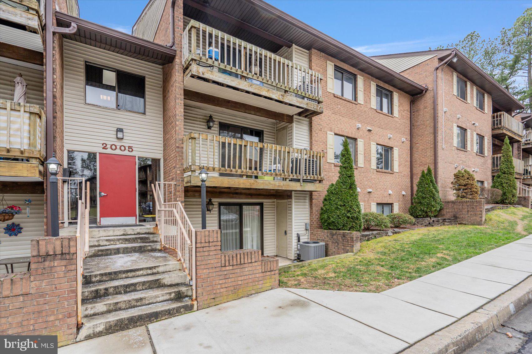 HARFORD COMMONS - Residential