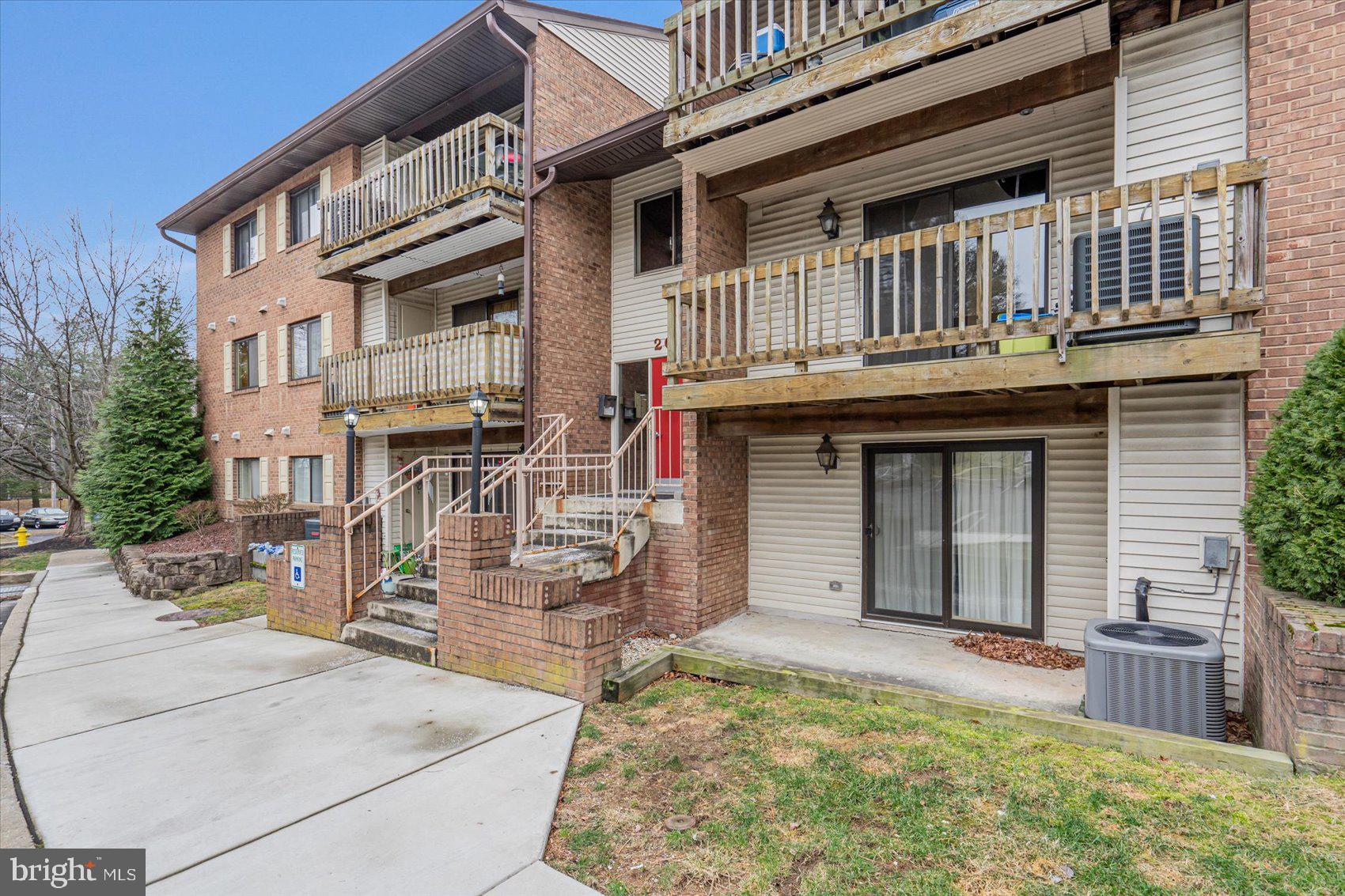 HARFORD COMMONS - Residential