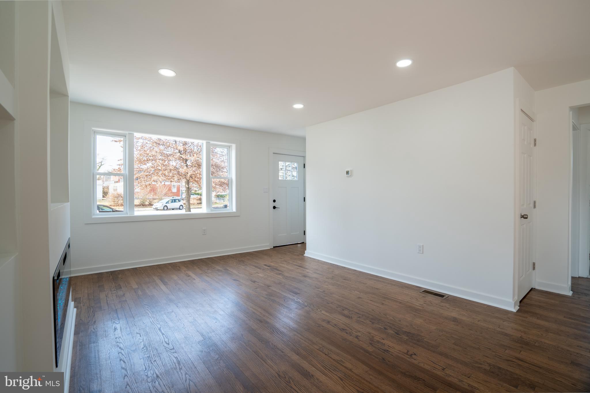 GARDENVILLE - Residential