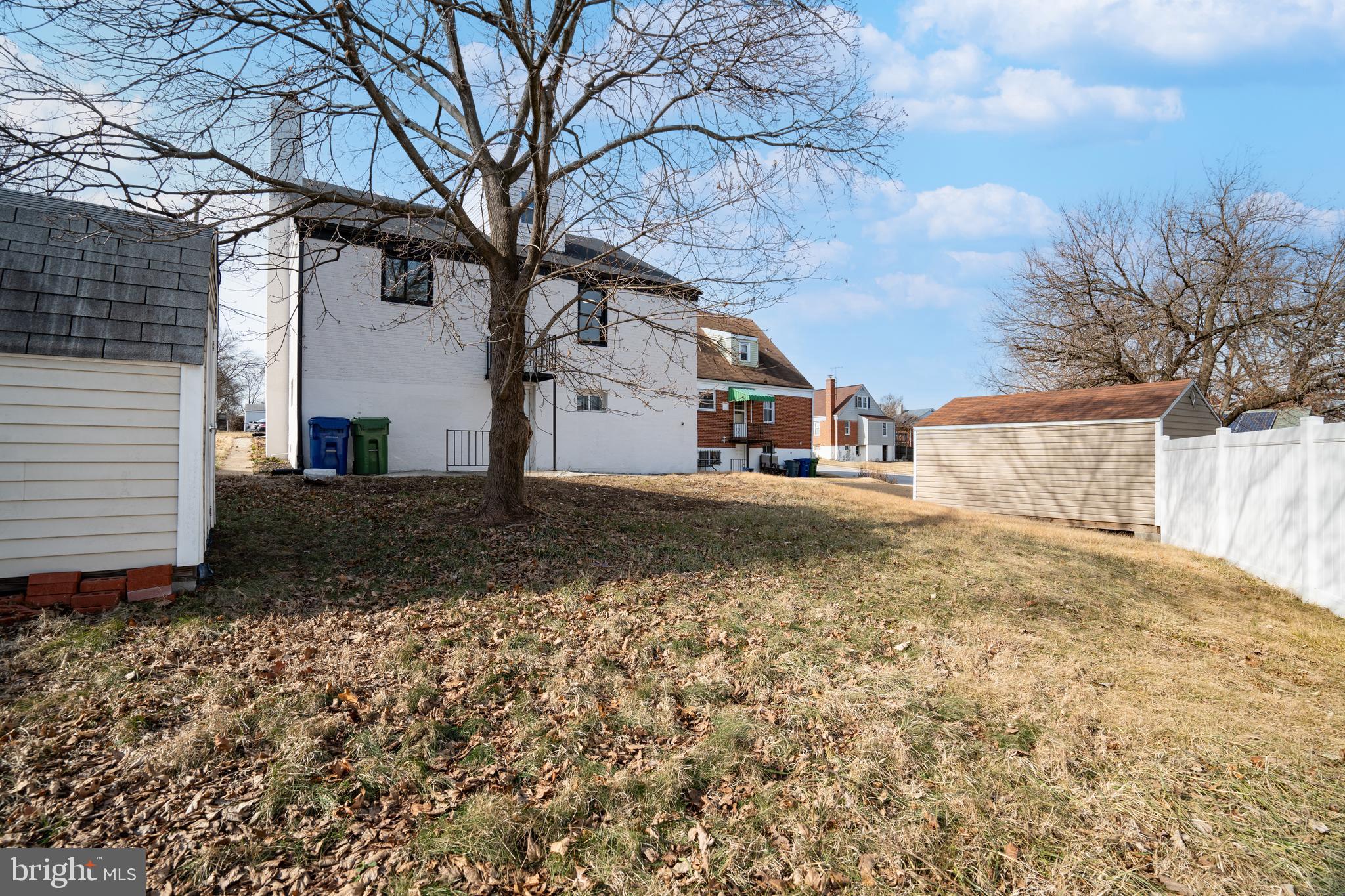 GARDENVILLE - Residential