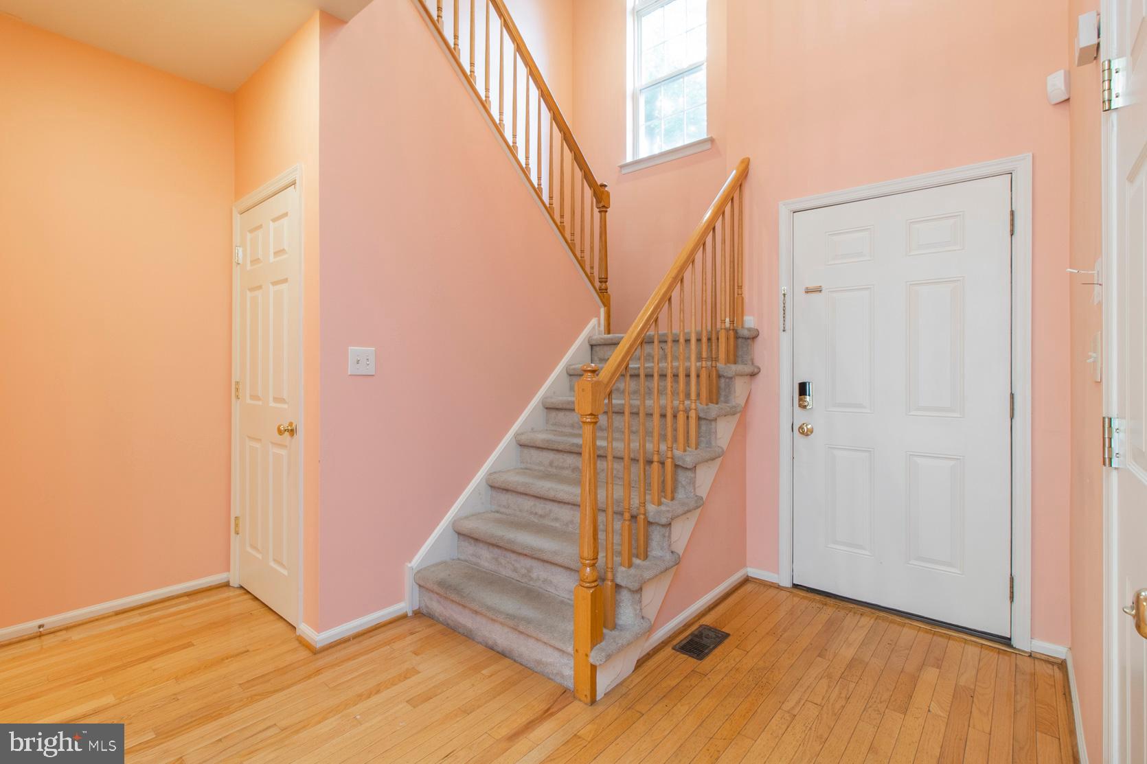 MONROE COURT - Residential Lease