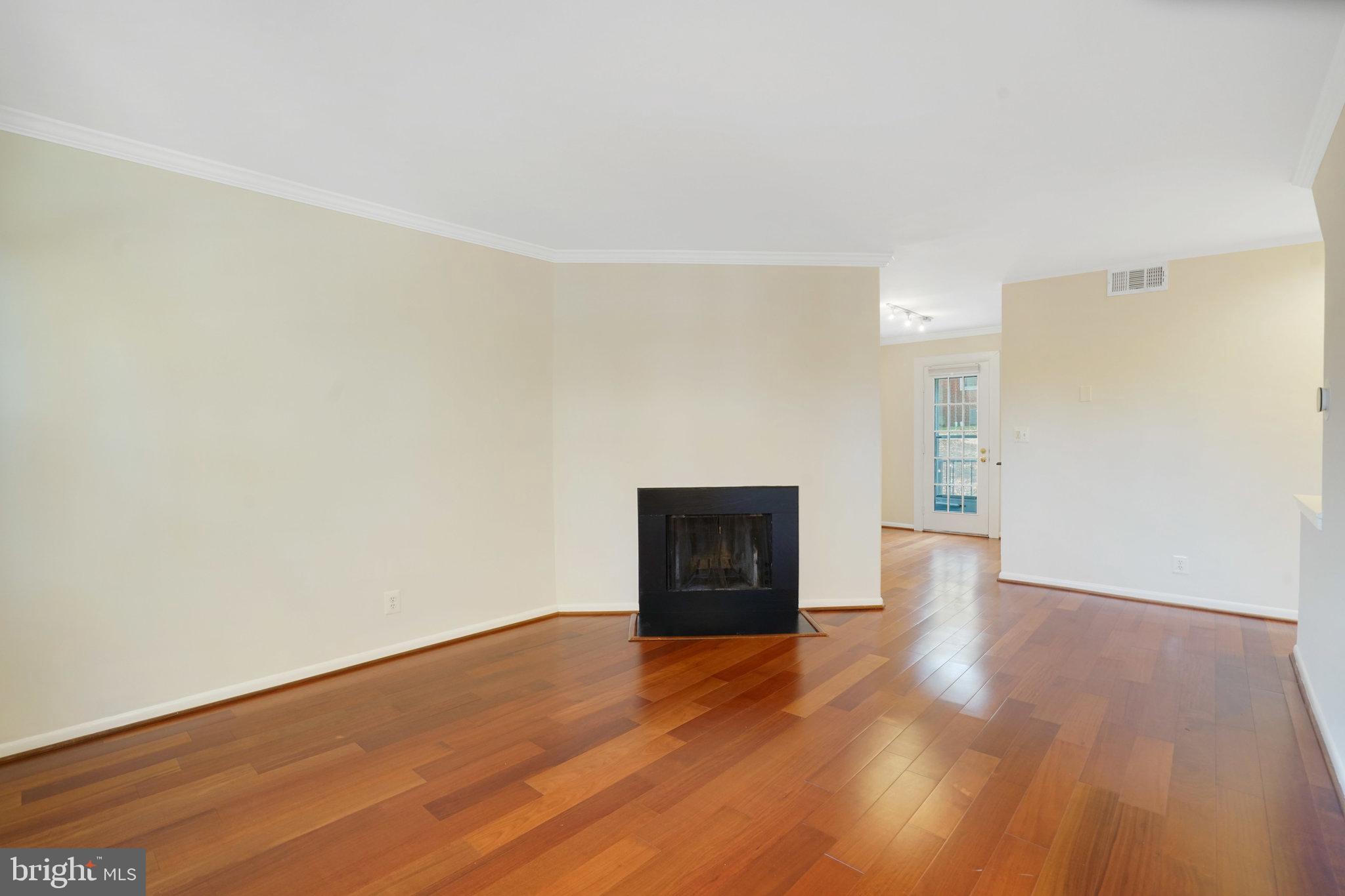 THE ARLINGTON - Residential