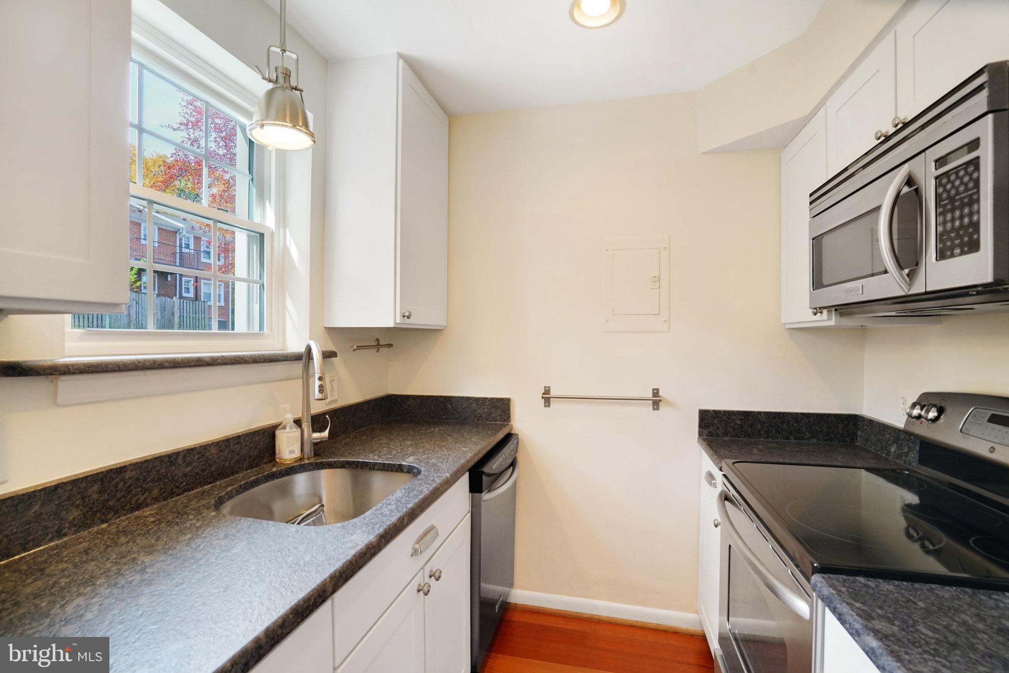 THE ARLINGTON - Residential