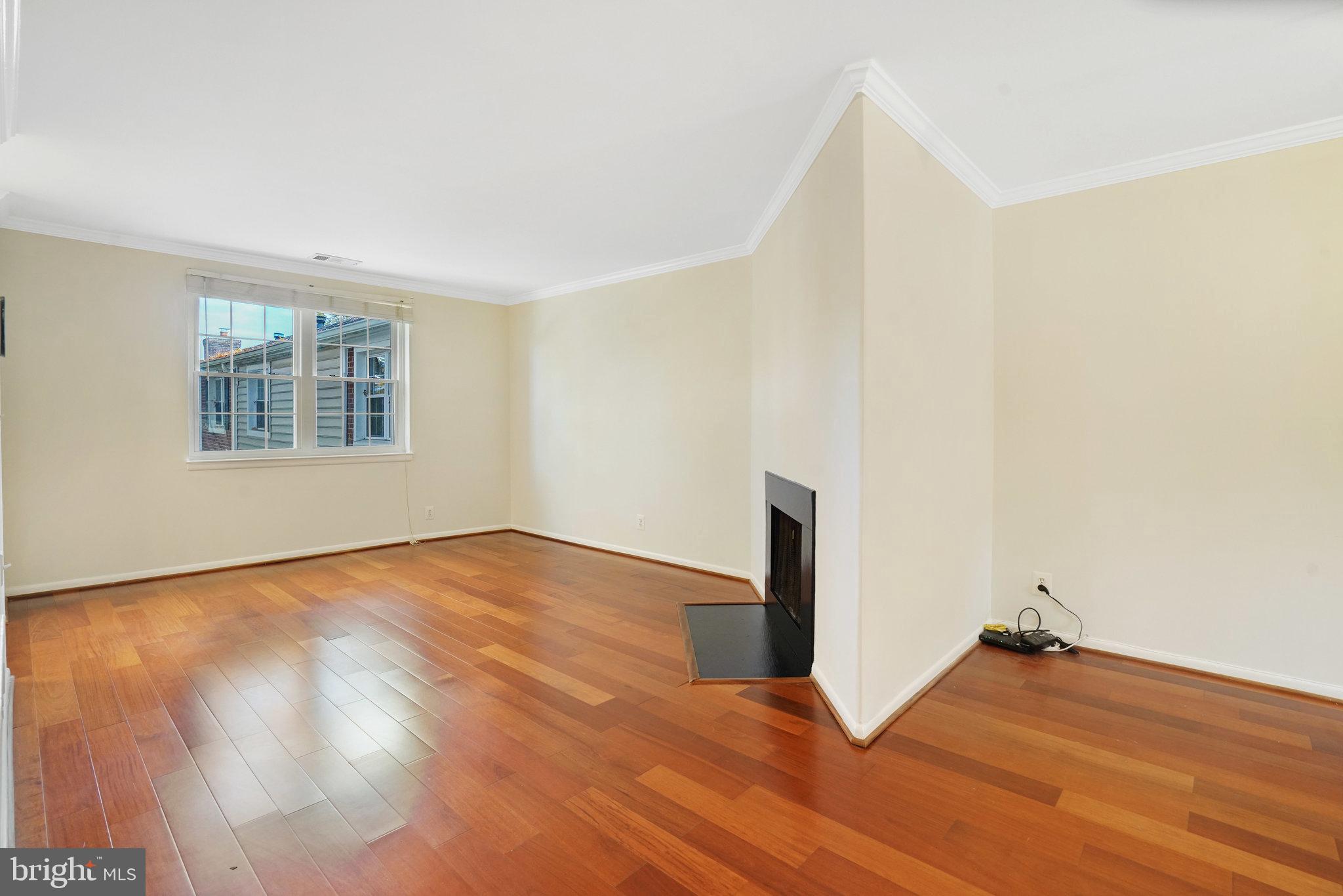 THE ARLINGTON - Residential