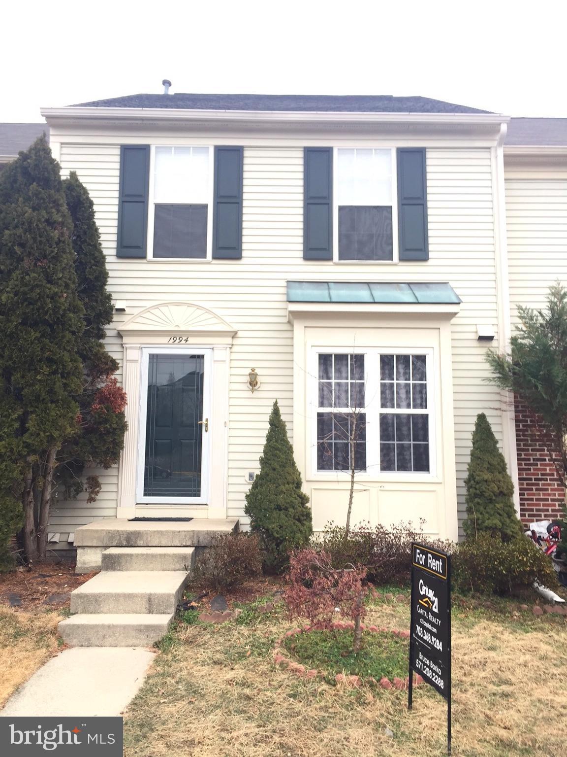 ROLLING BROOK - Residential Lease