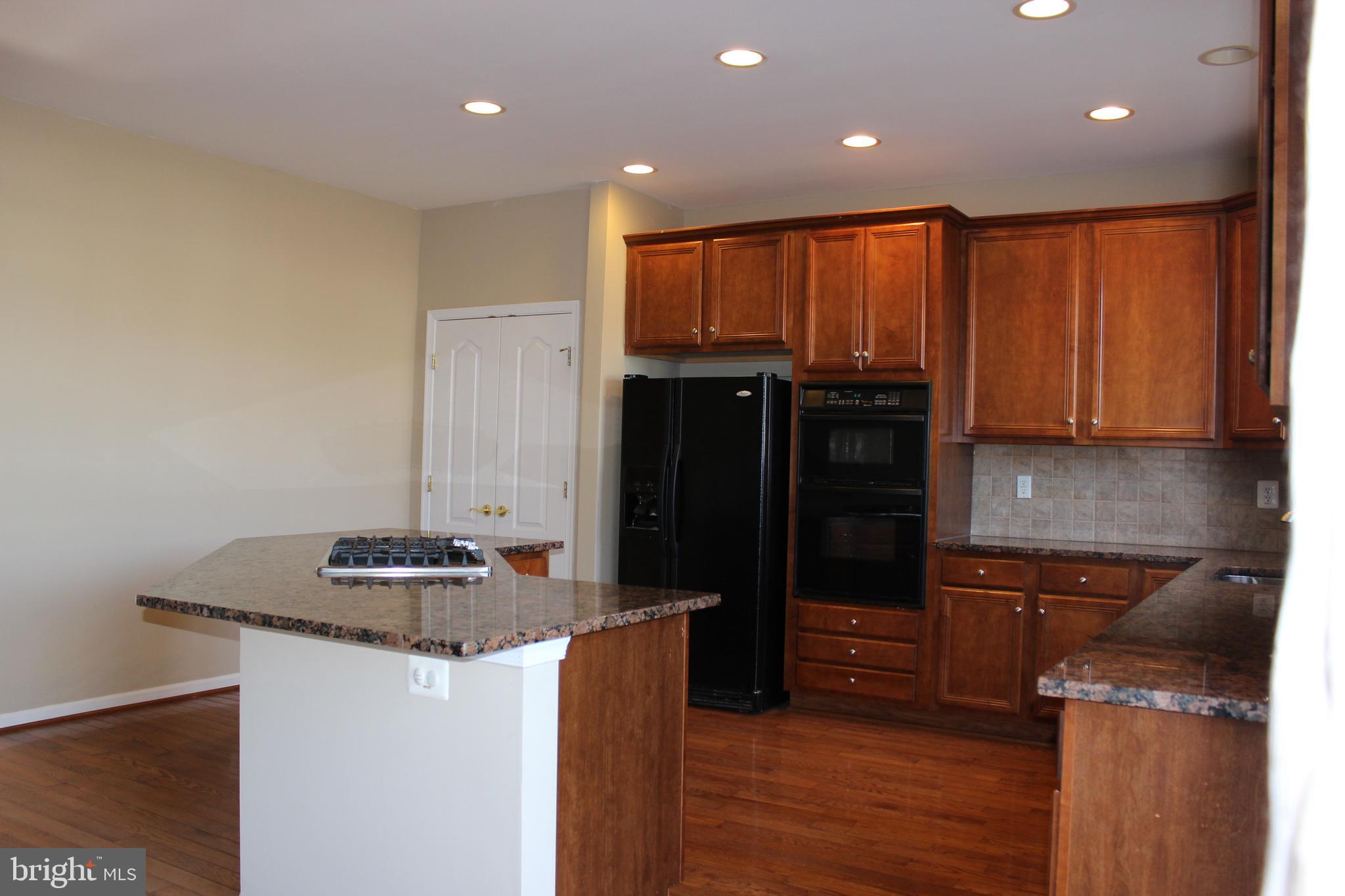 BUCKLEYS RESERVE - Residential Lease