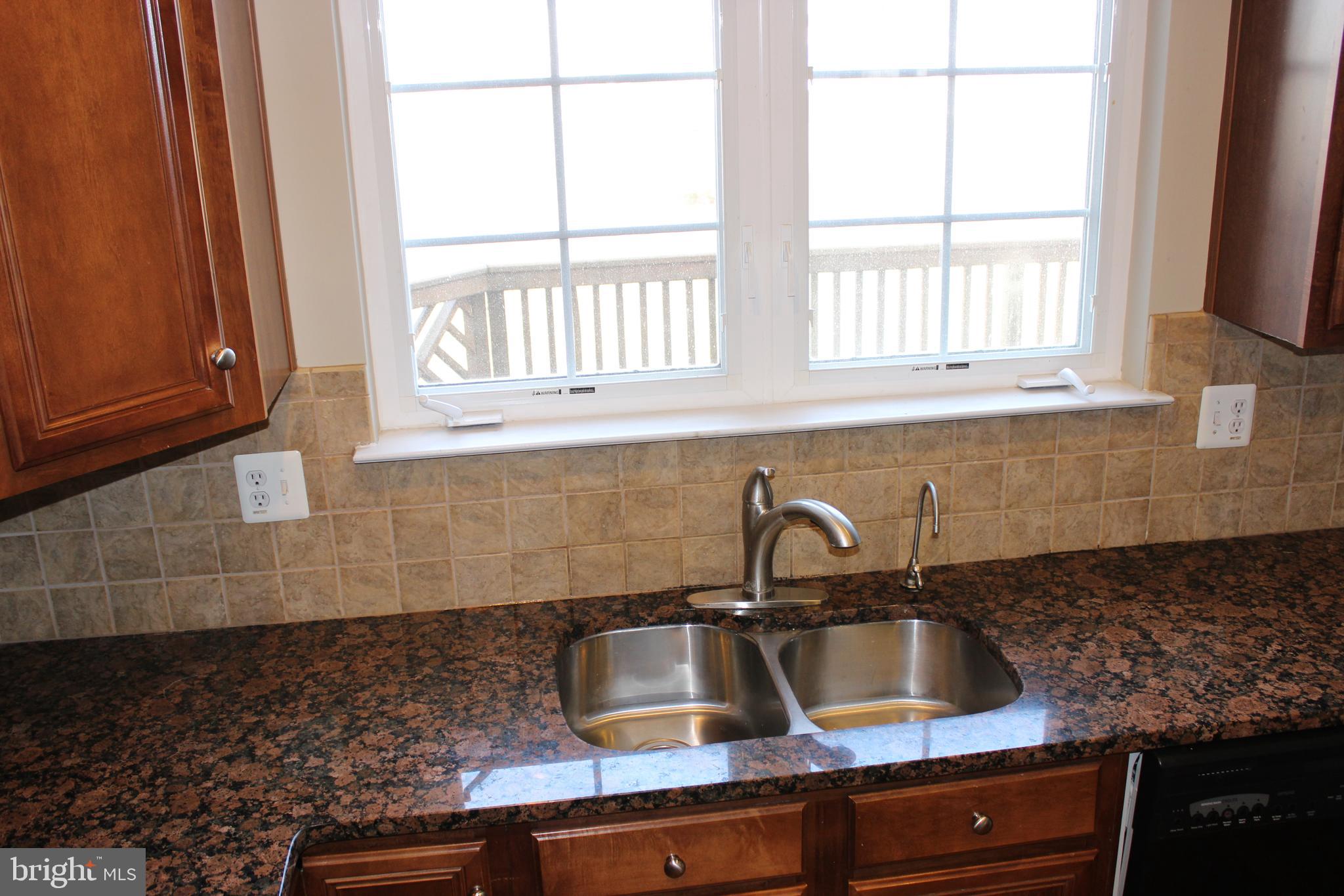 BUCKLEYS RESERVE - Residential Lease