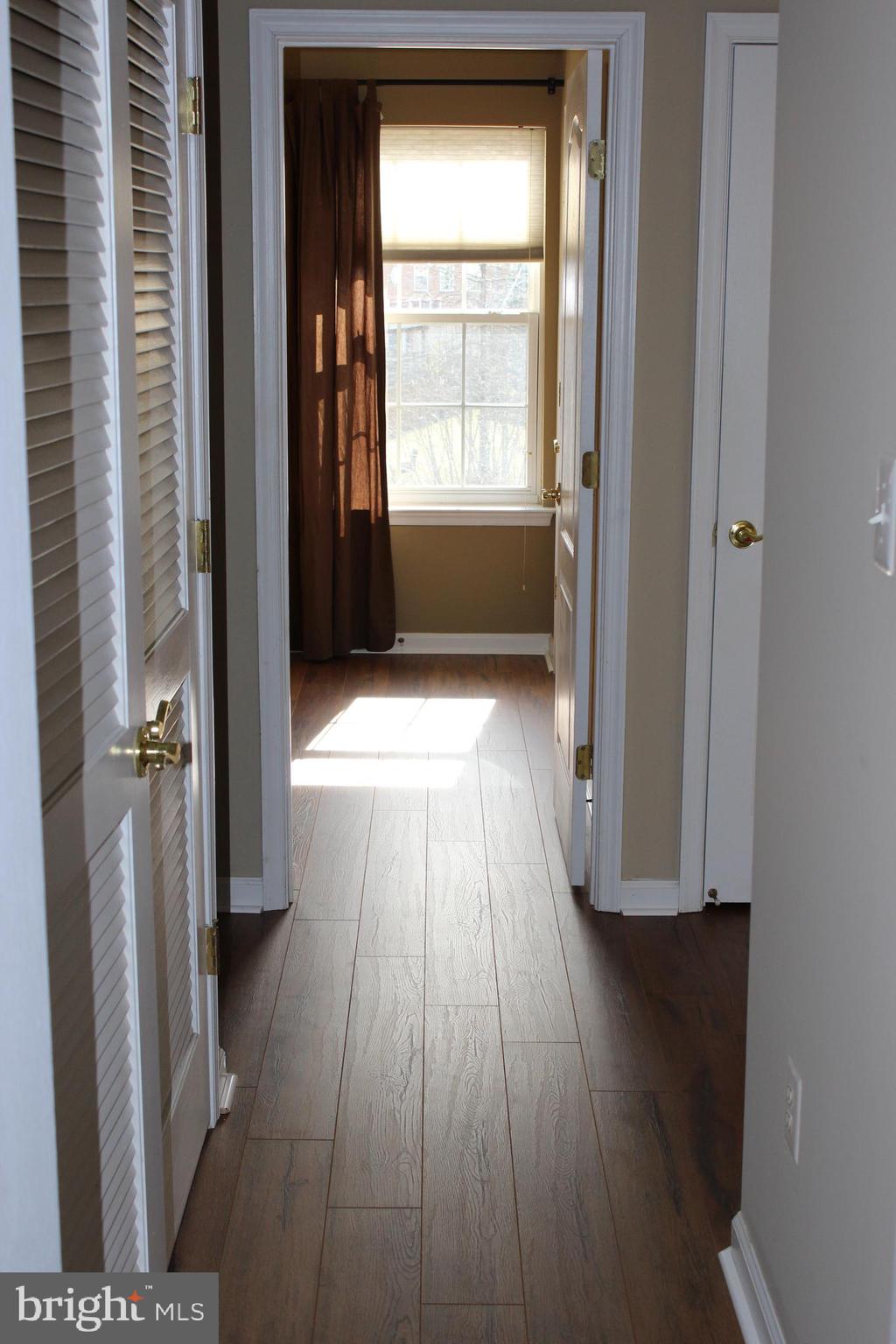 BUCKLEYS RESERVE - Residential Lease