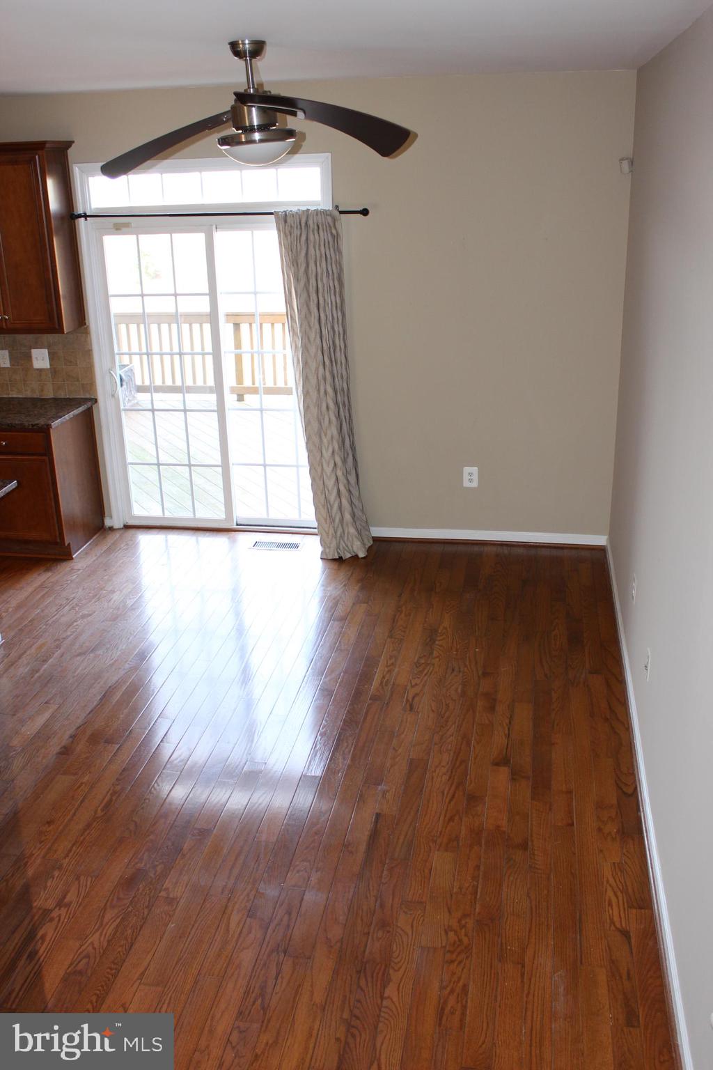 BUCKLEYS RESERVE - Residential Lease