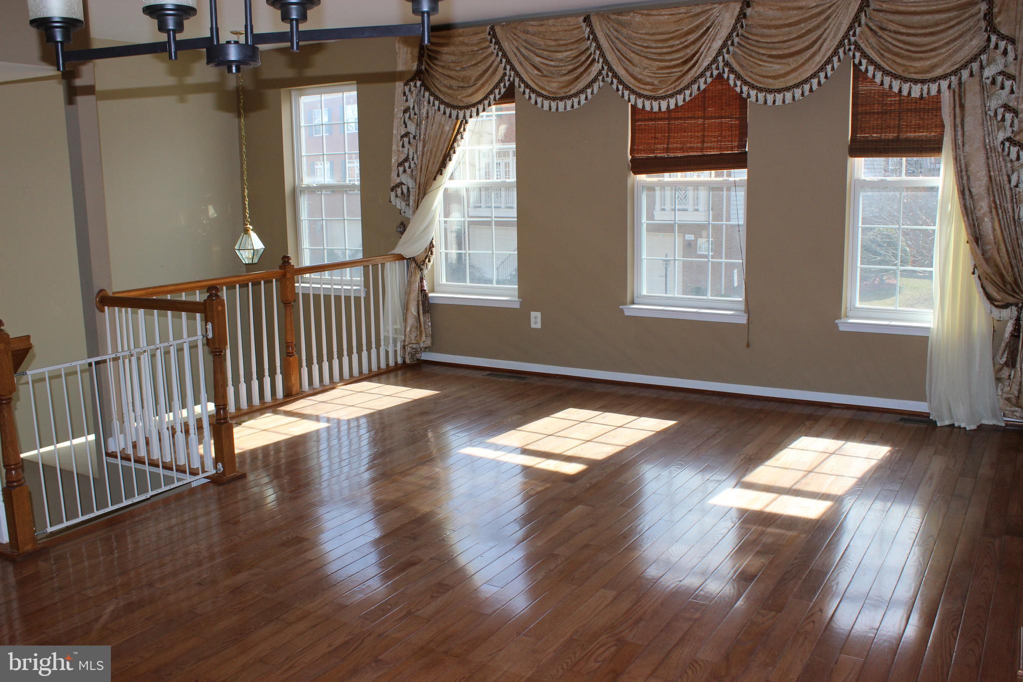 BUCKLEYS RESERVE - Residential Lease