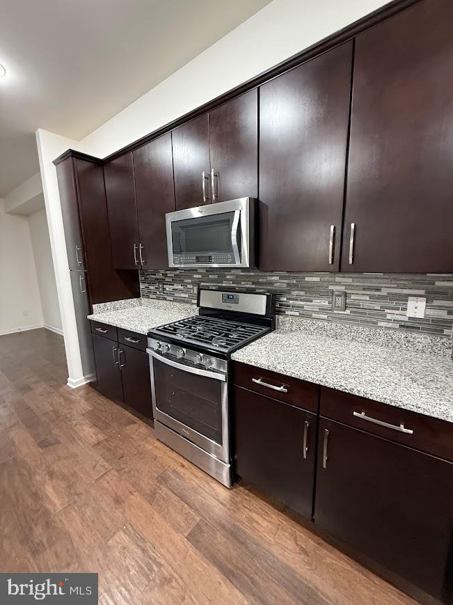 SUMMERFIELD - Residential Lease