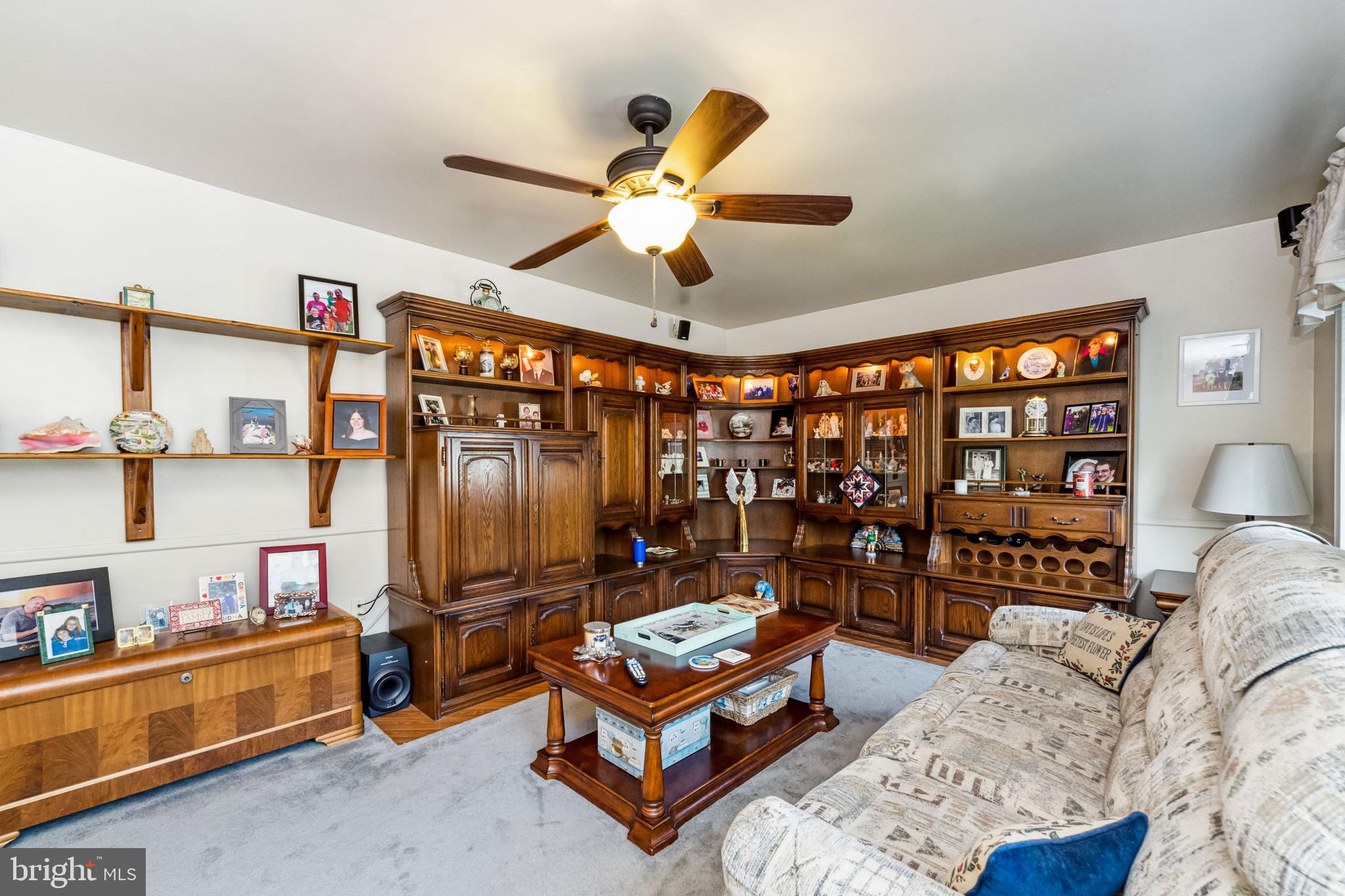 DALE CITY - Residential