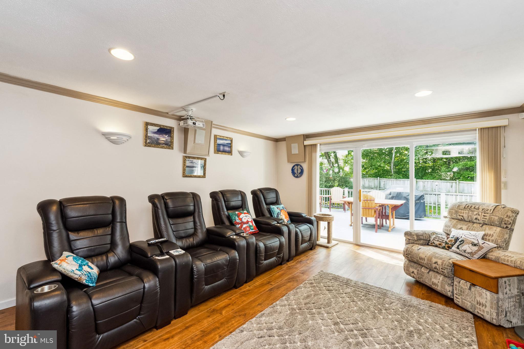 DALE CITY - Residential