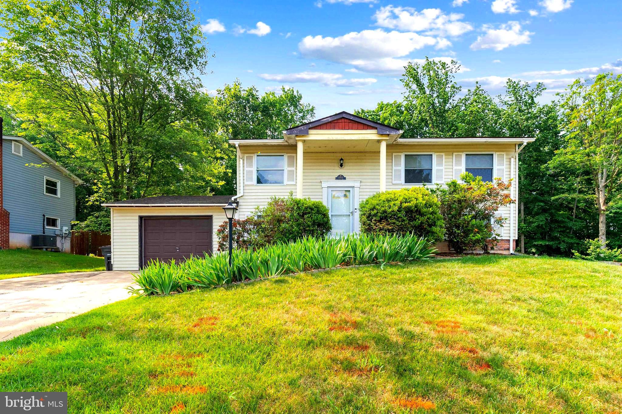 DALE CITY - Residential