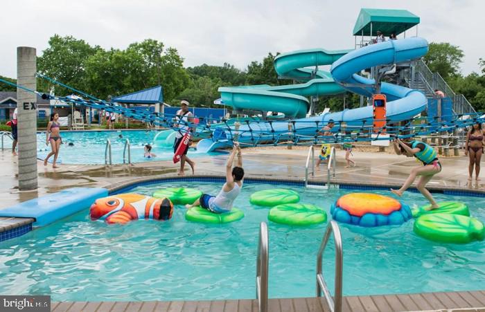 DALE CITY - Residential