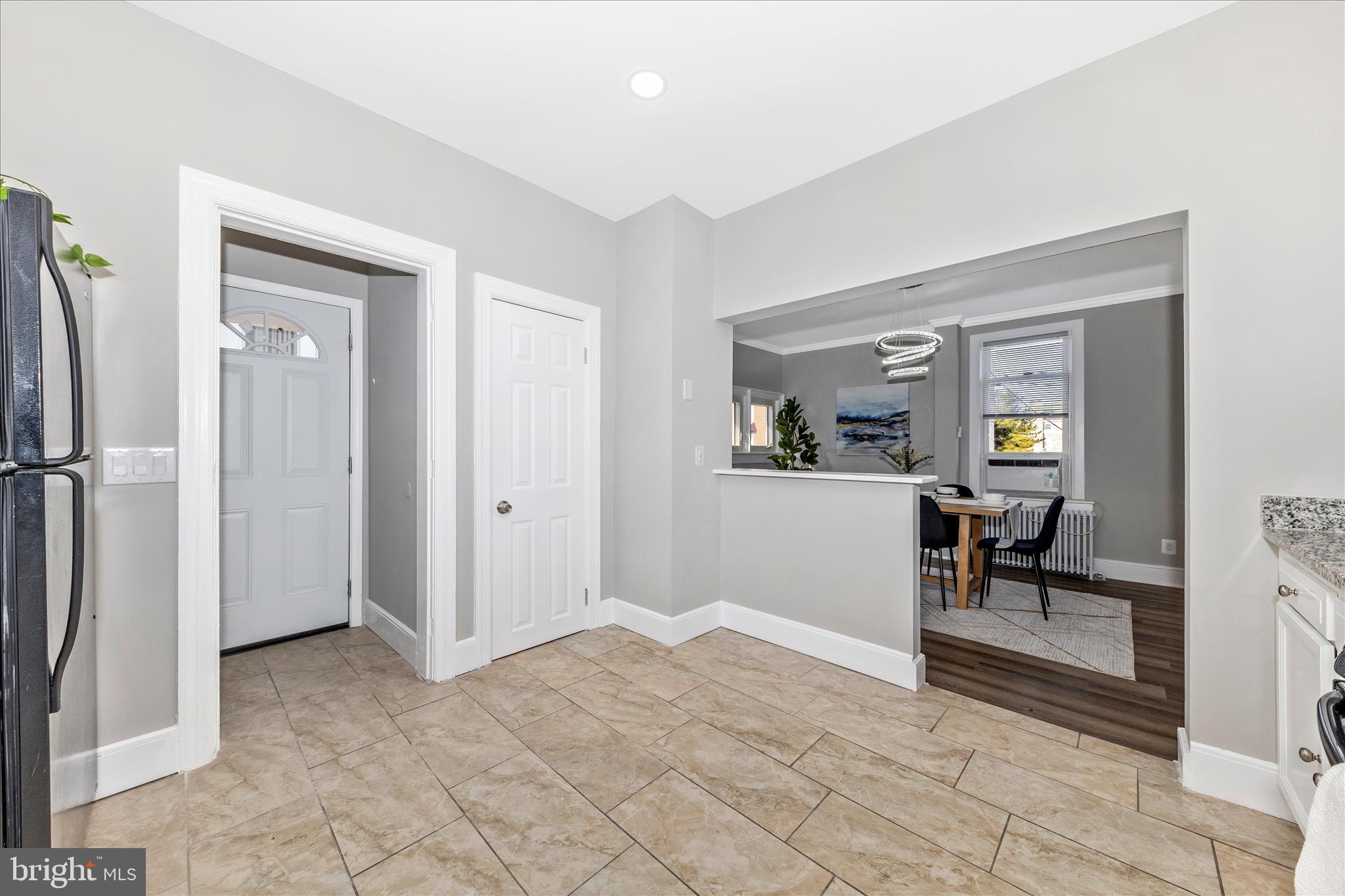 LAURAVILLE HISTORIC DISTRICT - Residential